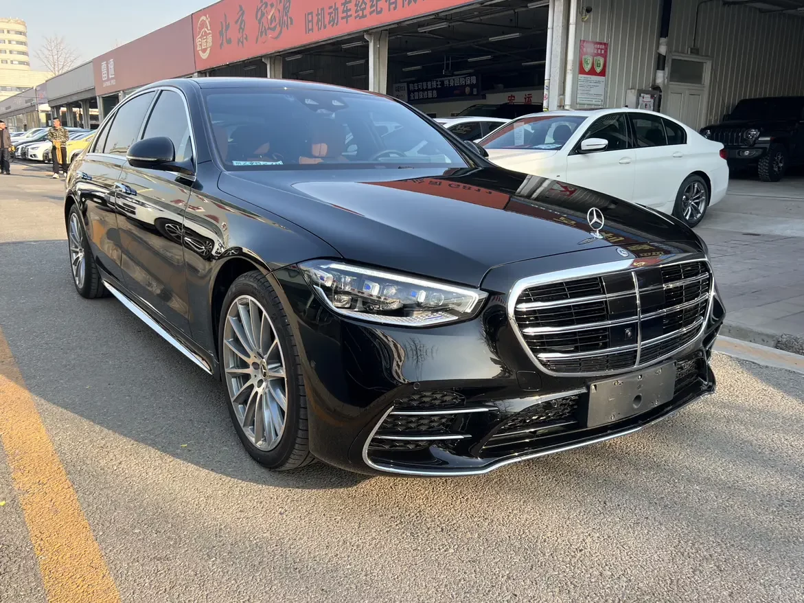 Mercedes-Benz S Class