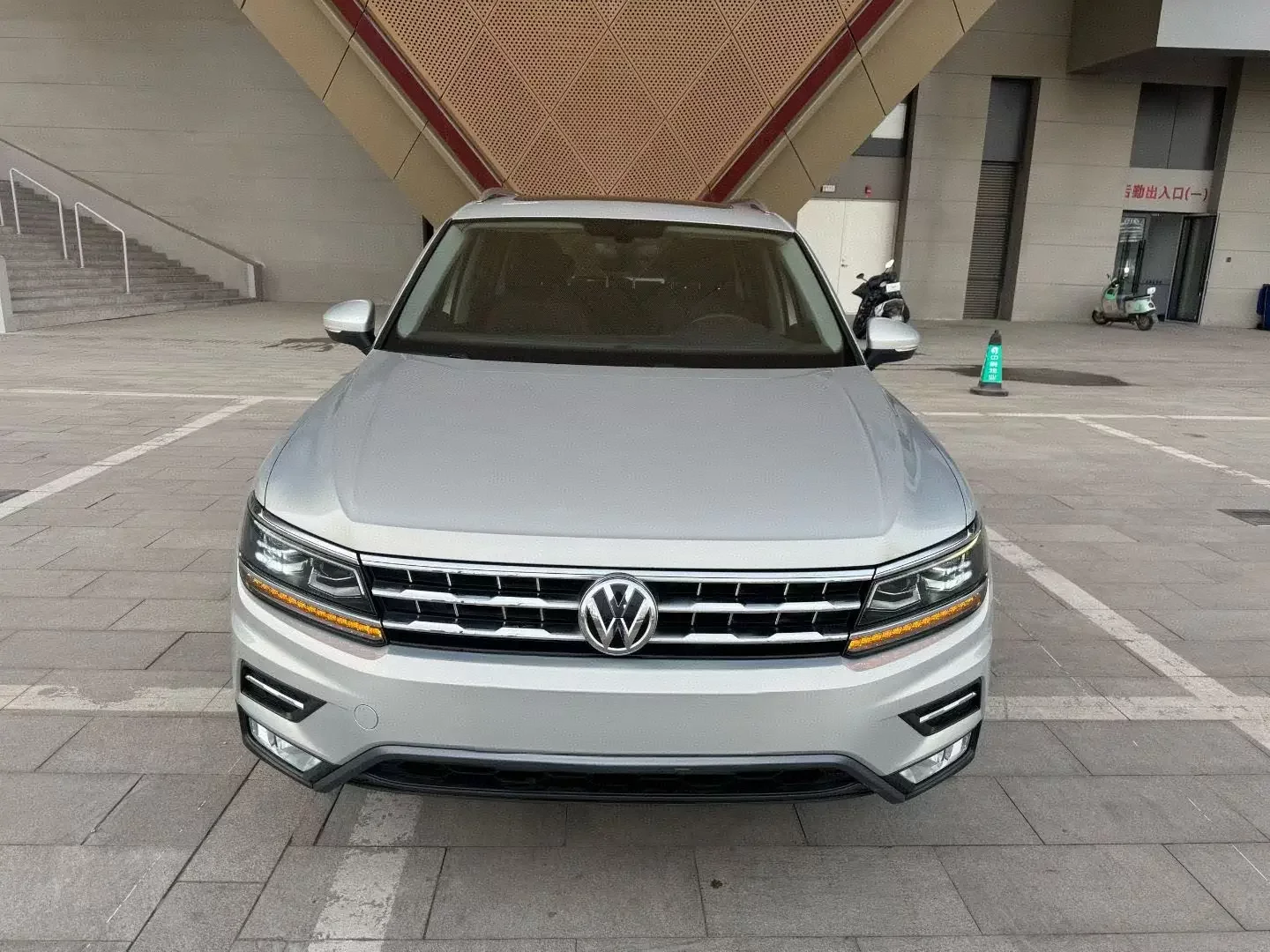 Volkswagen Tiguan L