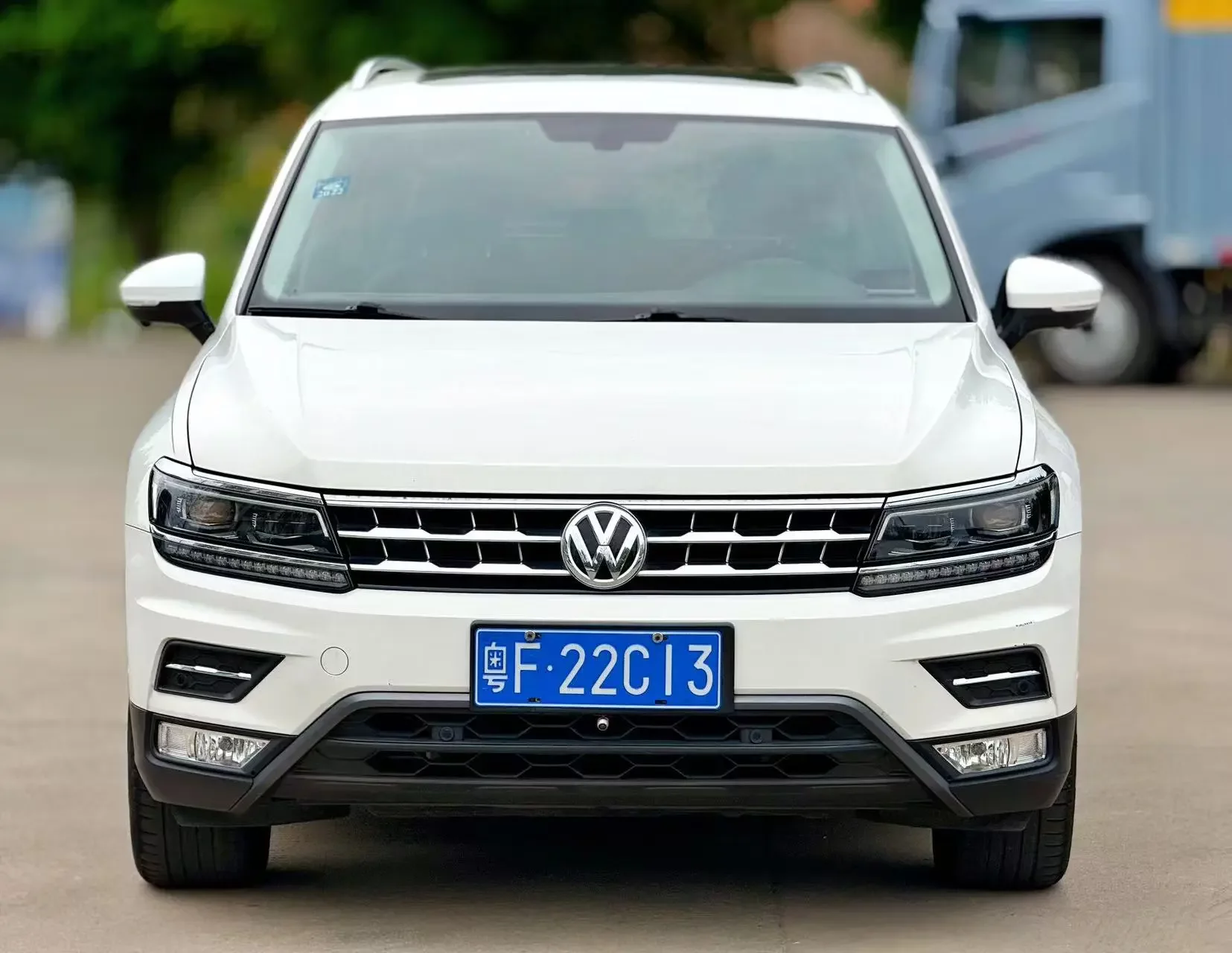 Volkswagen Tiguan L