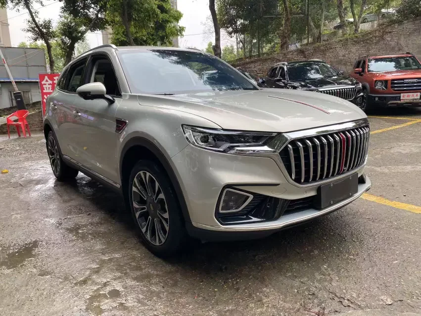 Hongqi HS5