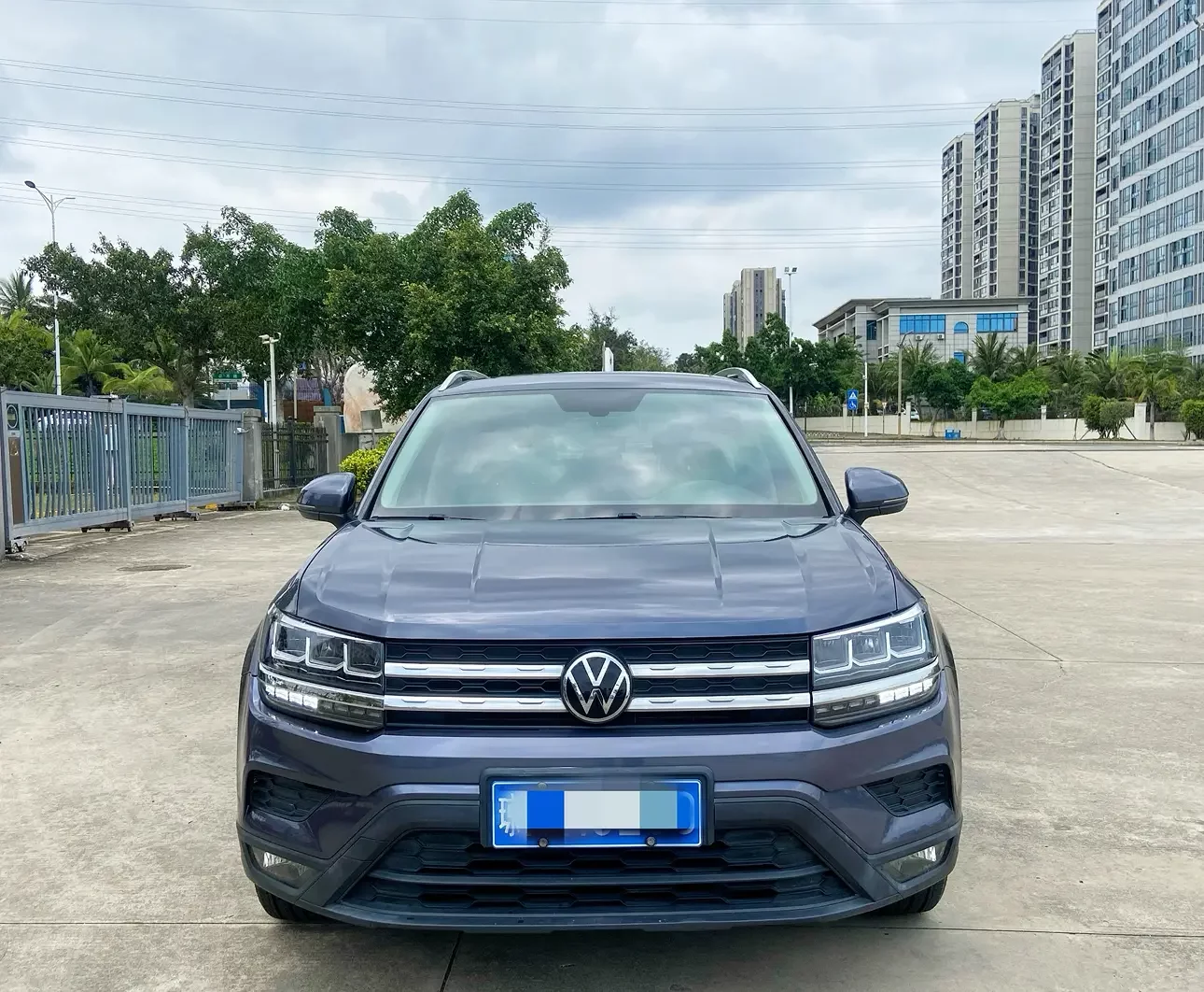 Volkswagen Tharu