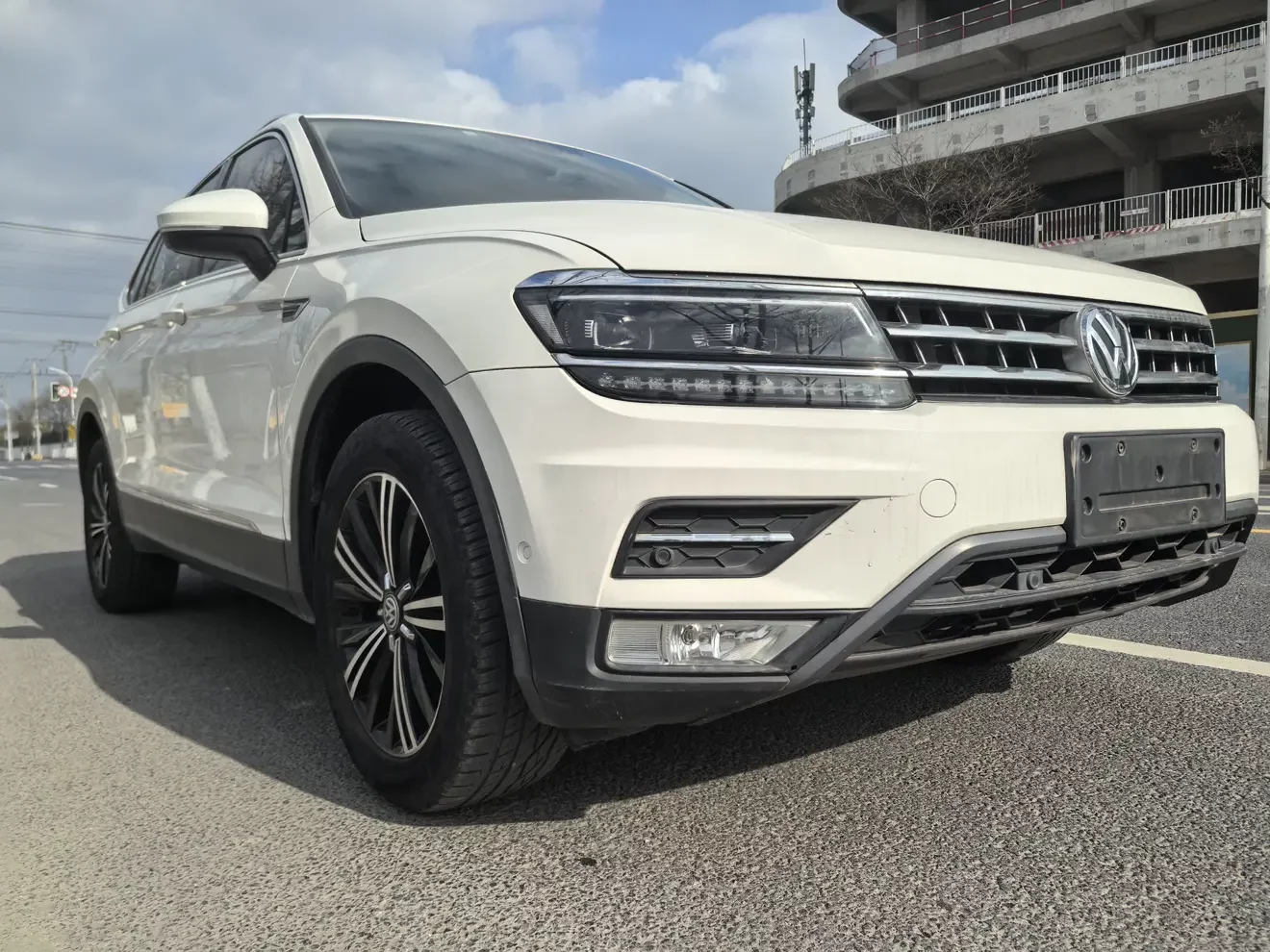 Volkswagen Tiguan L