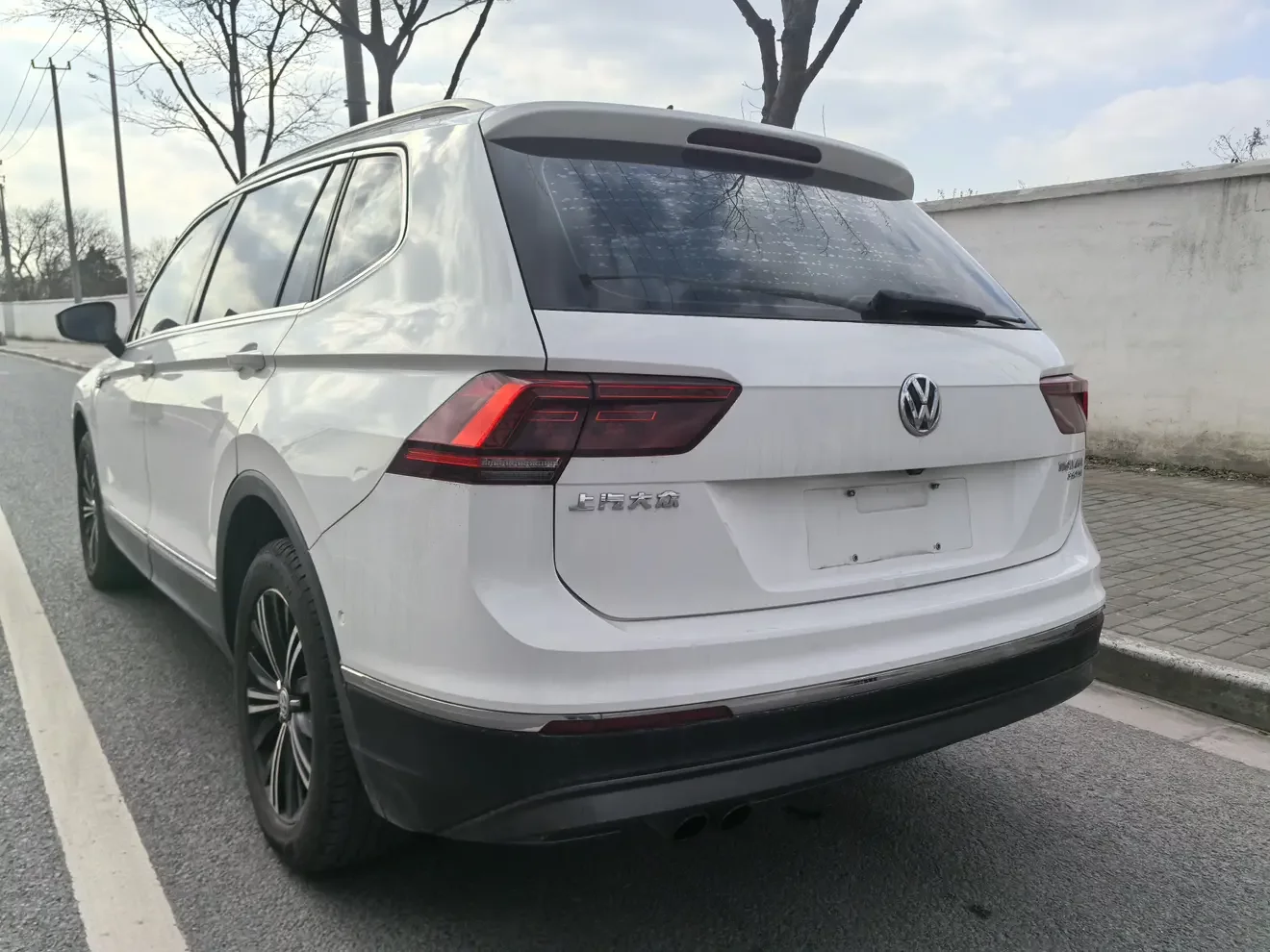 Volkswagen Tiguan L