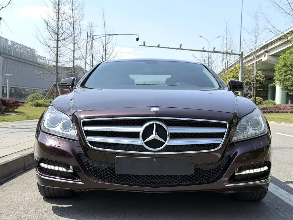 Mercedes-Benz CLS