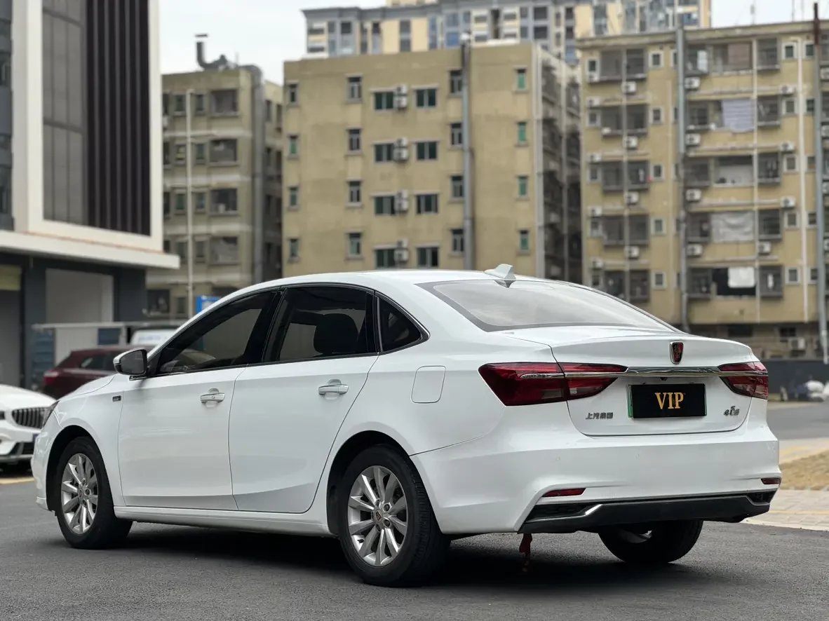 Roewe ei6