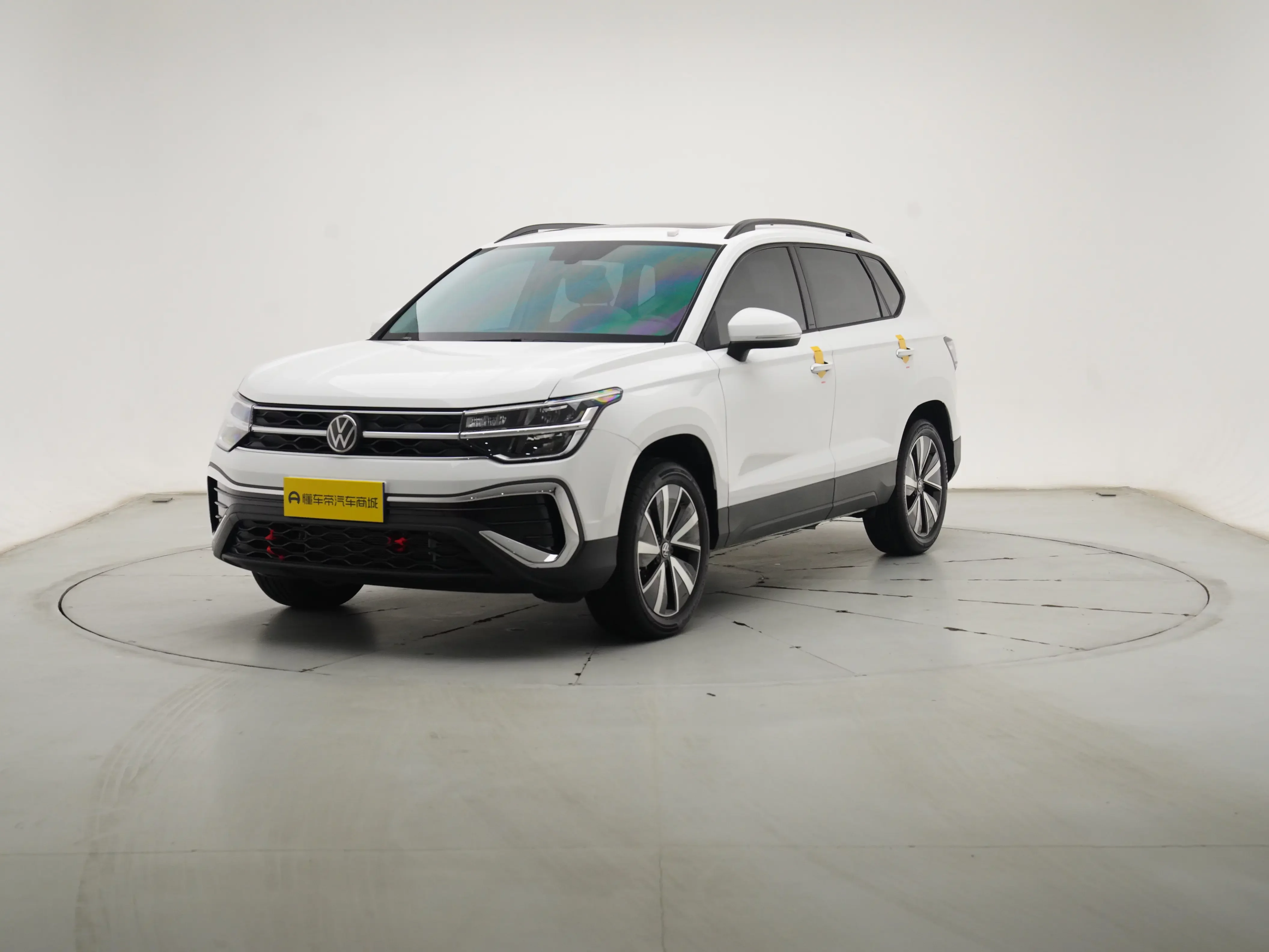 Volkswagen Tharu
