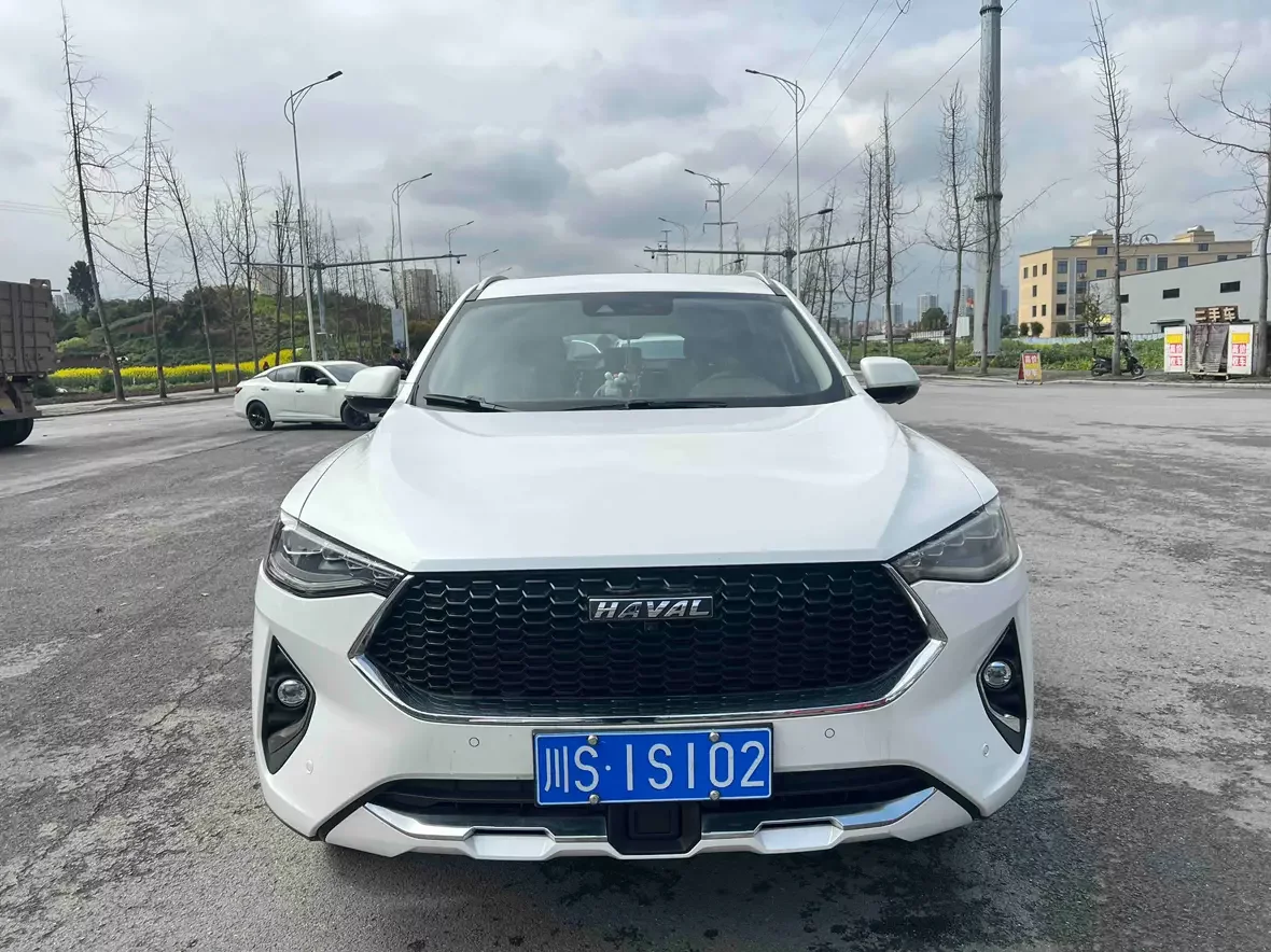 Haval F7
