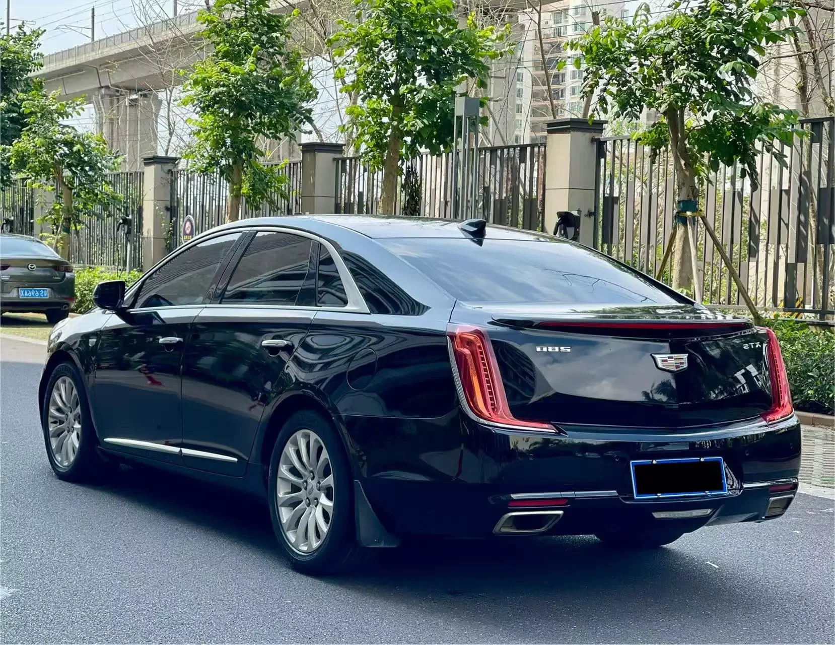 Cadillac XTS