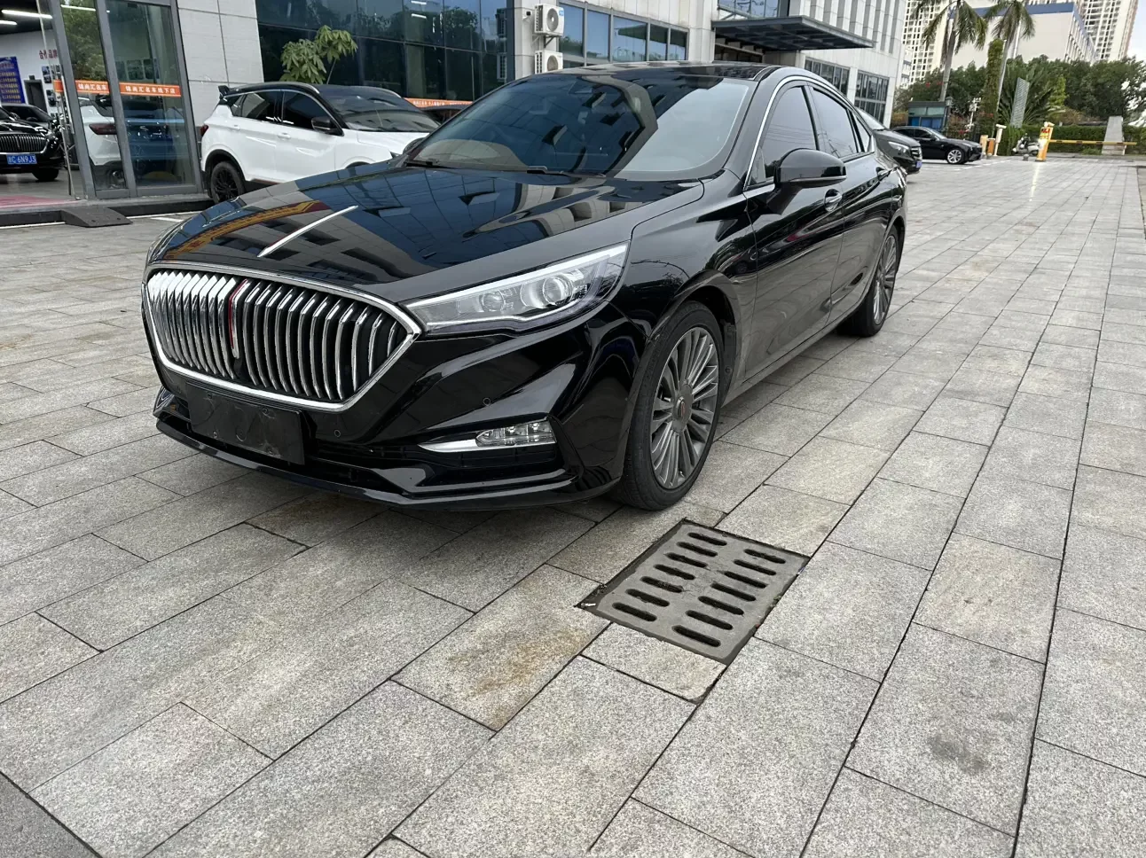 Hongqi H5 classic