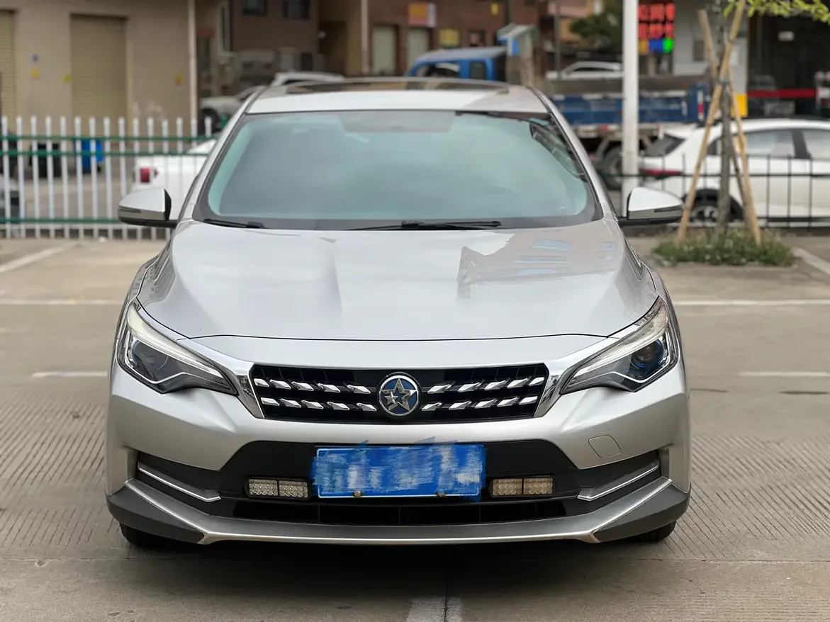 Kai Chen Venucia D60