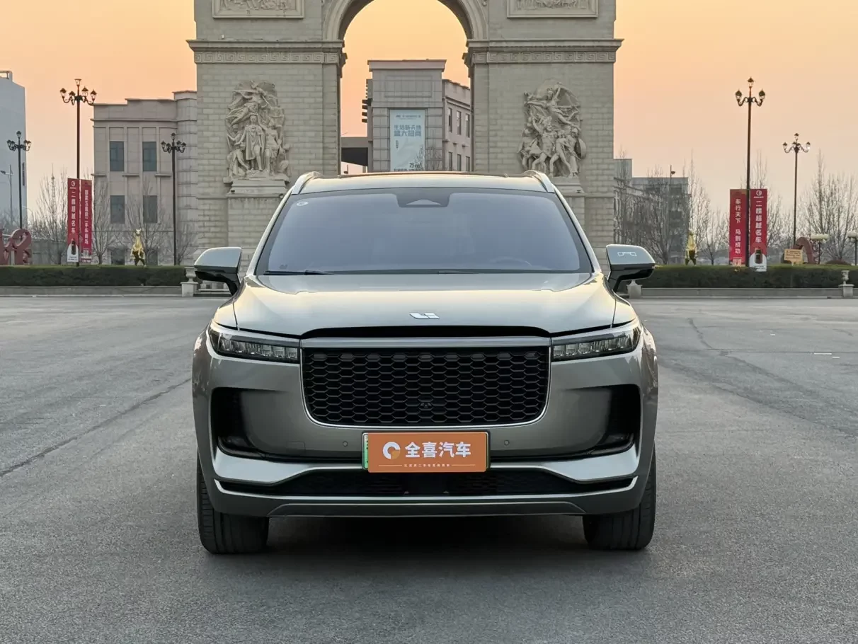 Li ONE (Ideal ONE)  из Китая