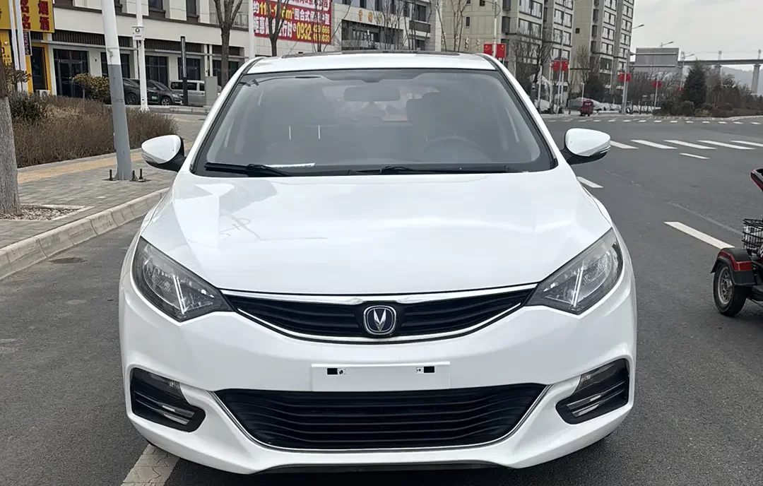 Changan Eado XT