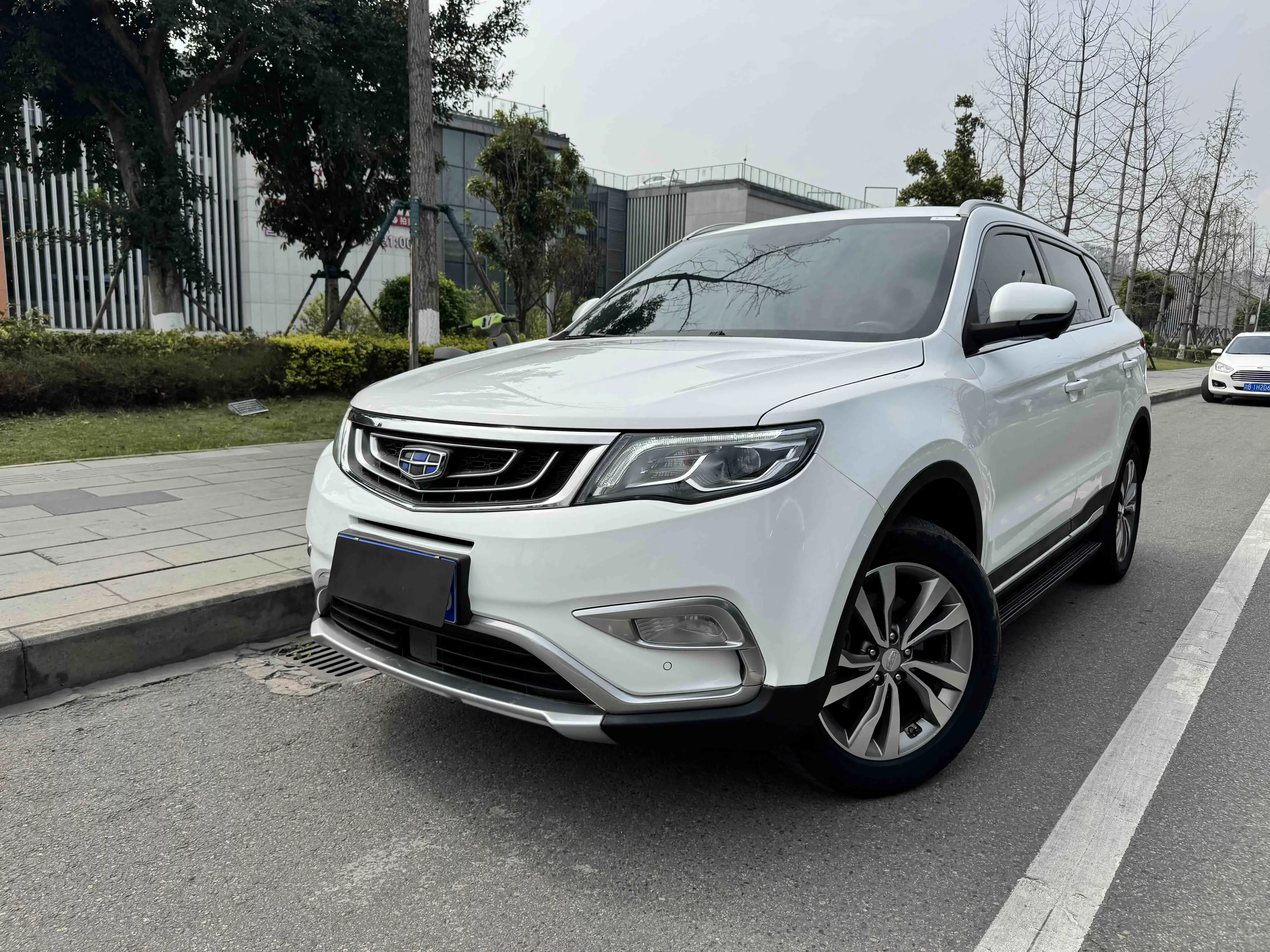 Geely Atlas
