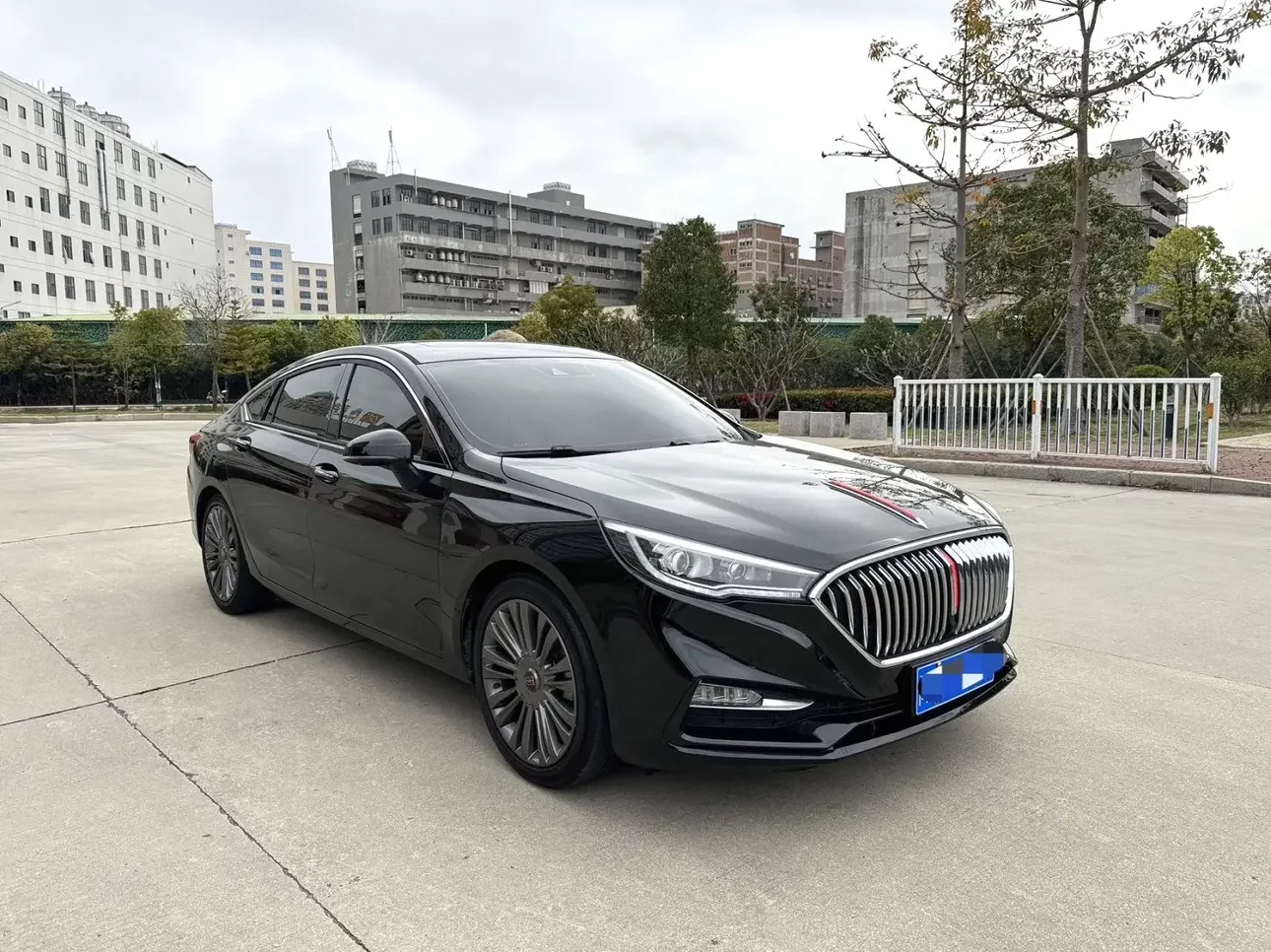 Hongqi H5 classic