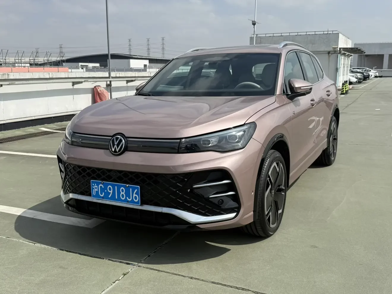 Volkswagen Tiguan L
