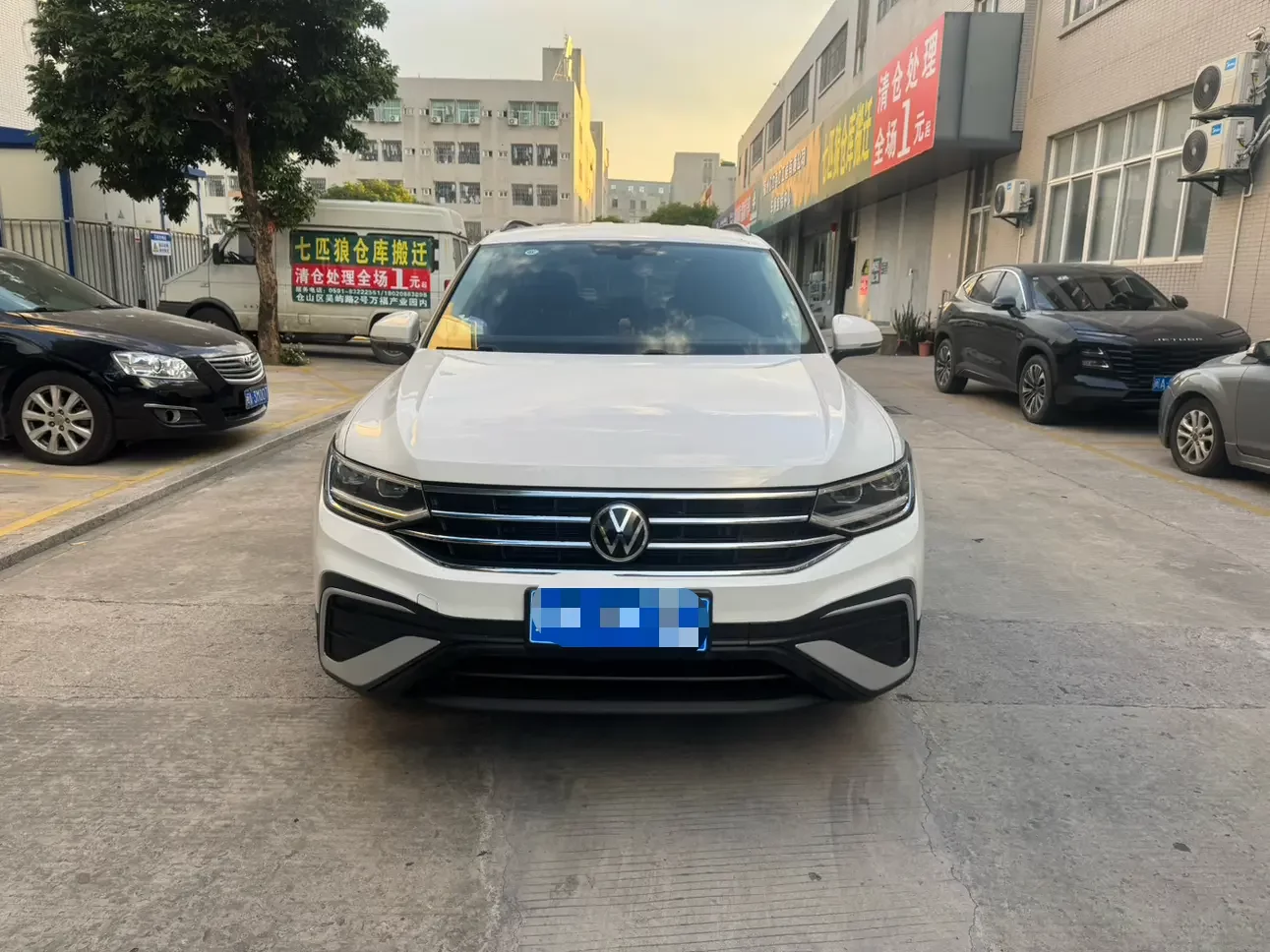 Volkswagen Tiguan L