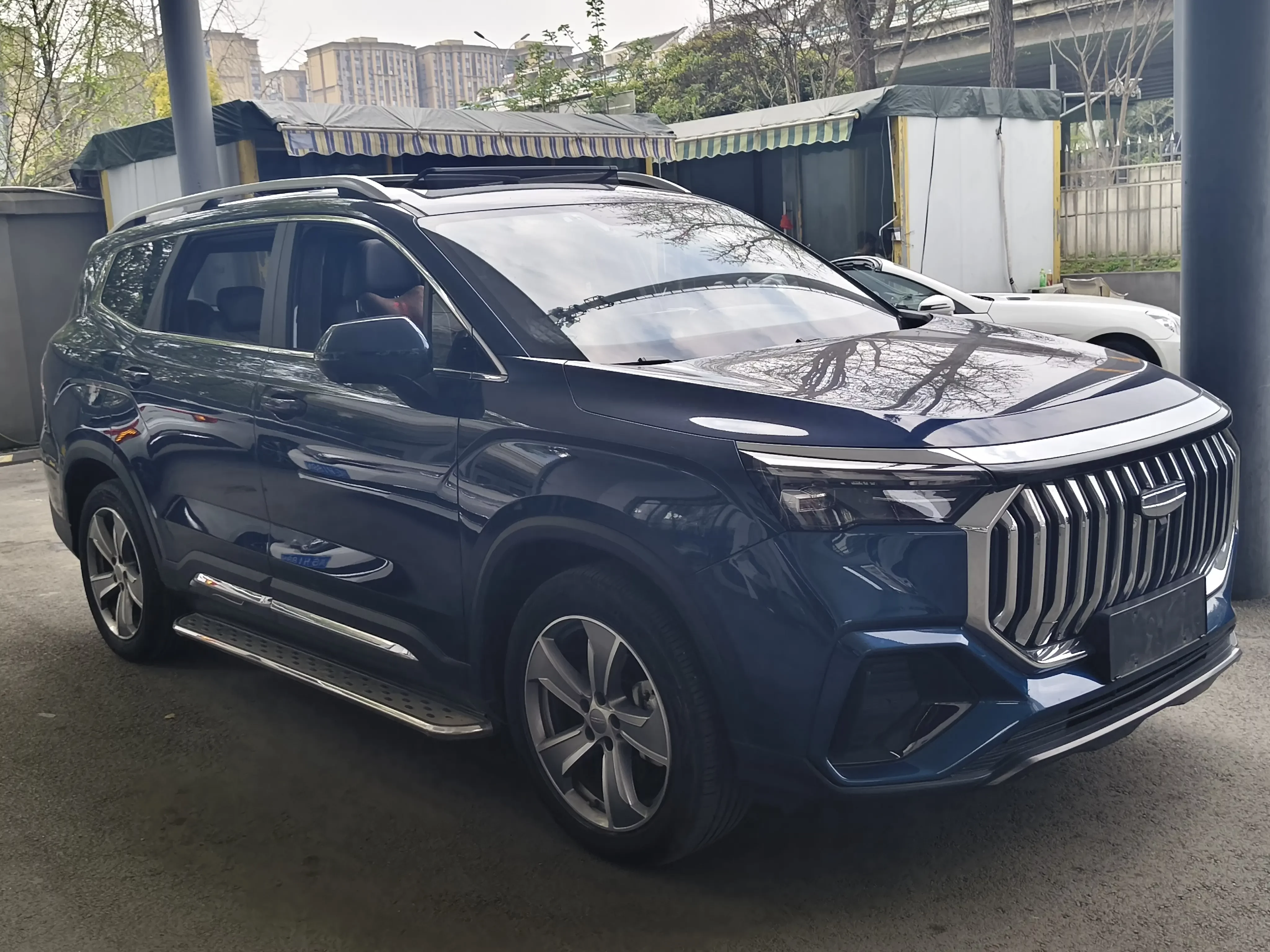 Geely Haoyue L