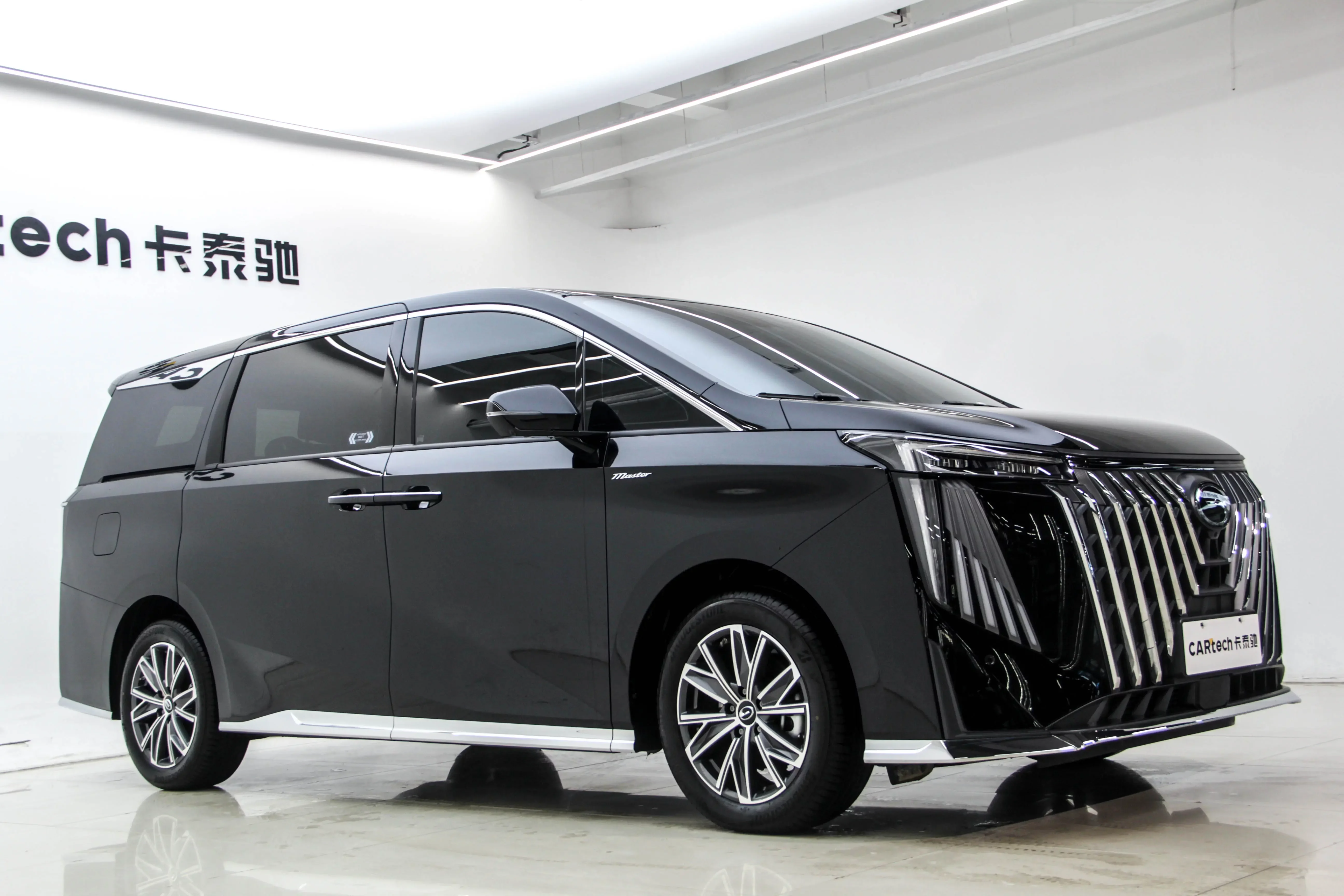 GAC Trumpchi M8