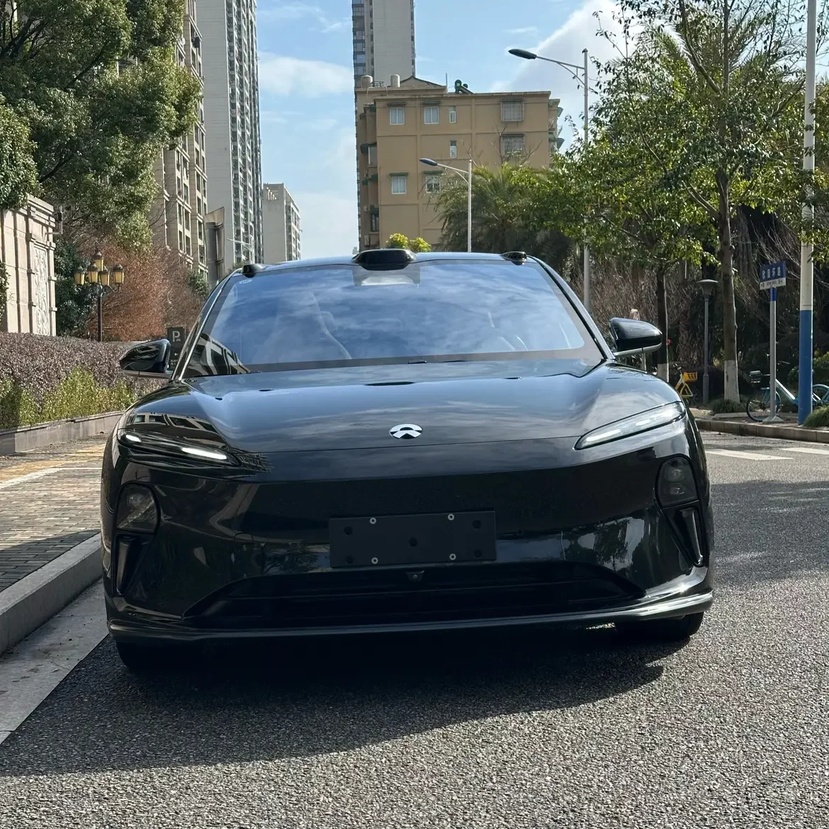 NIO ET5T  из Китая