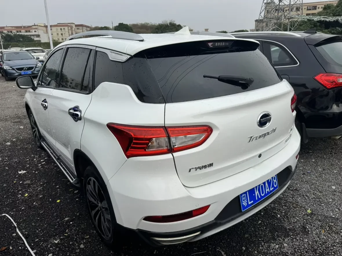 GAC Trumpchi GS4