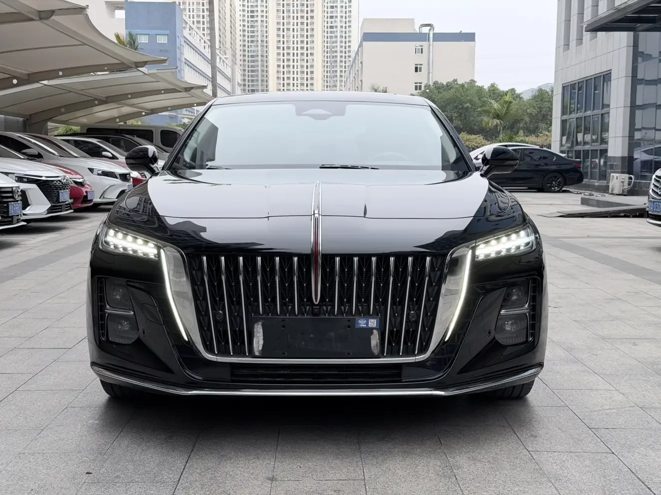 Hongqi H5