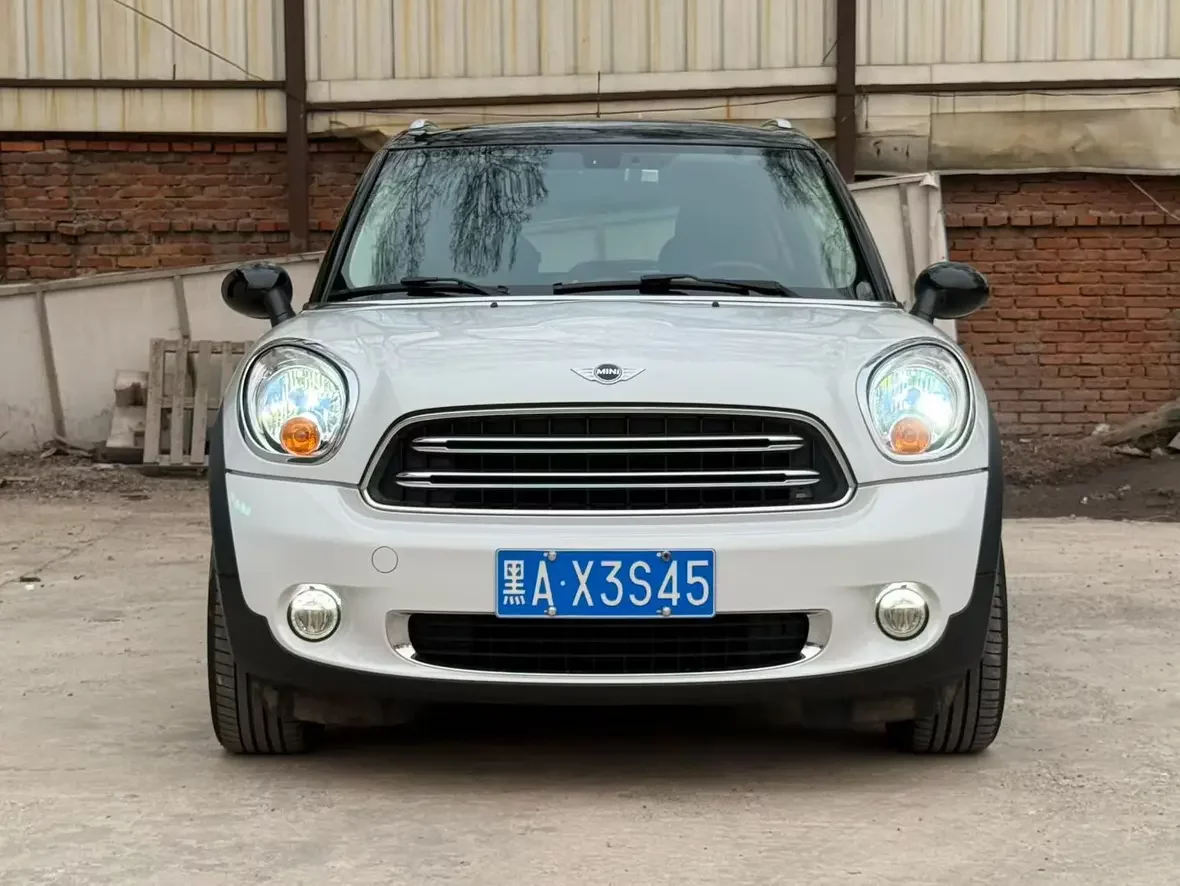MINI COUNTRYMAN