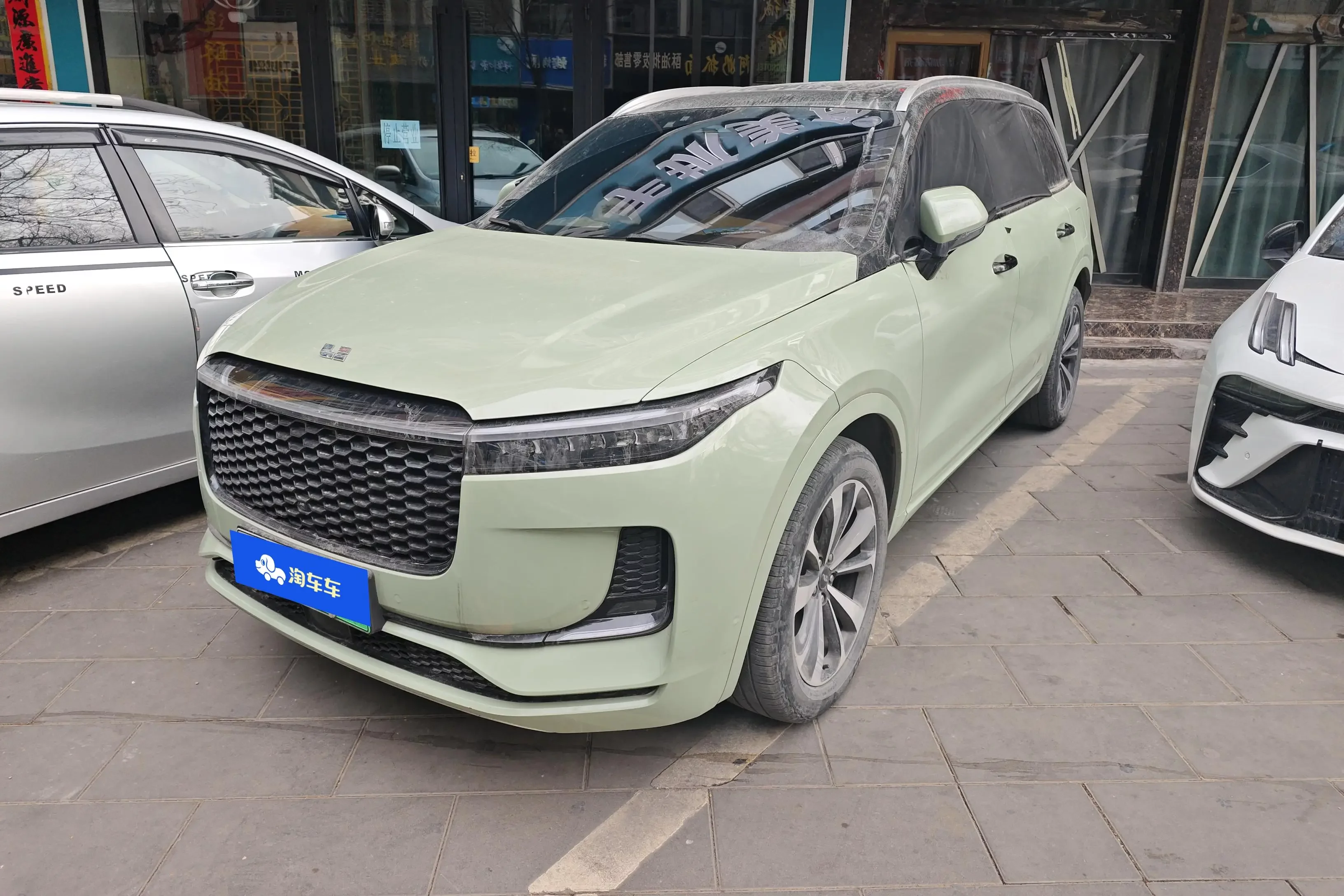 Li ONE (Ideal ONE)  из Китая