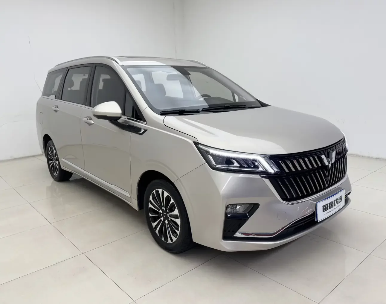 Wuling Jiachen