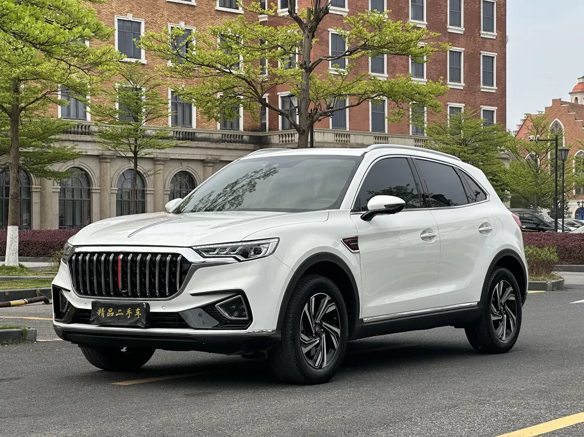 Hongqi HS5