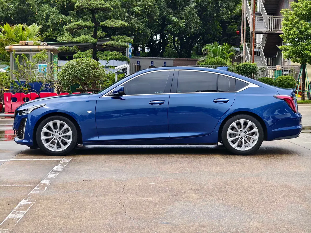 Cadillac CT5