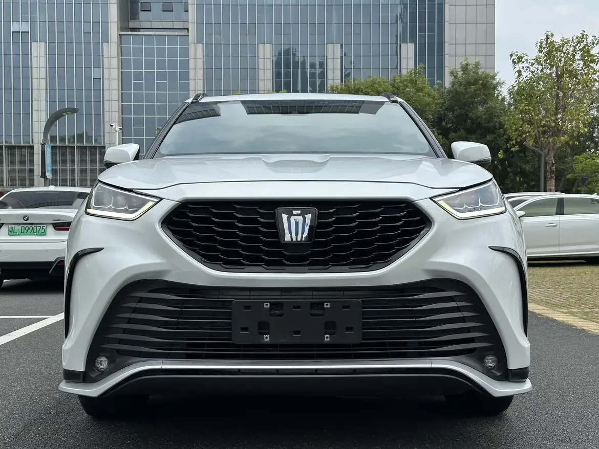 Toyota Crown Kluger