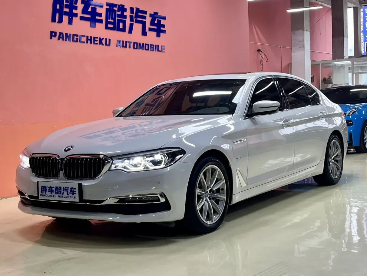BMW 5 Series PHEV