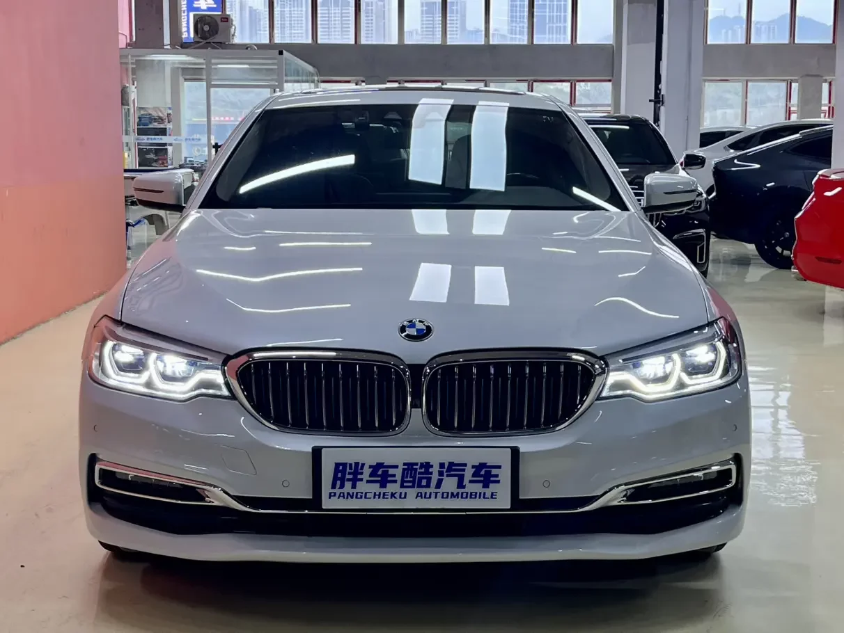 BMW 5 Series PHEV