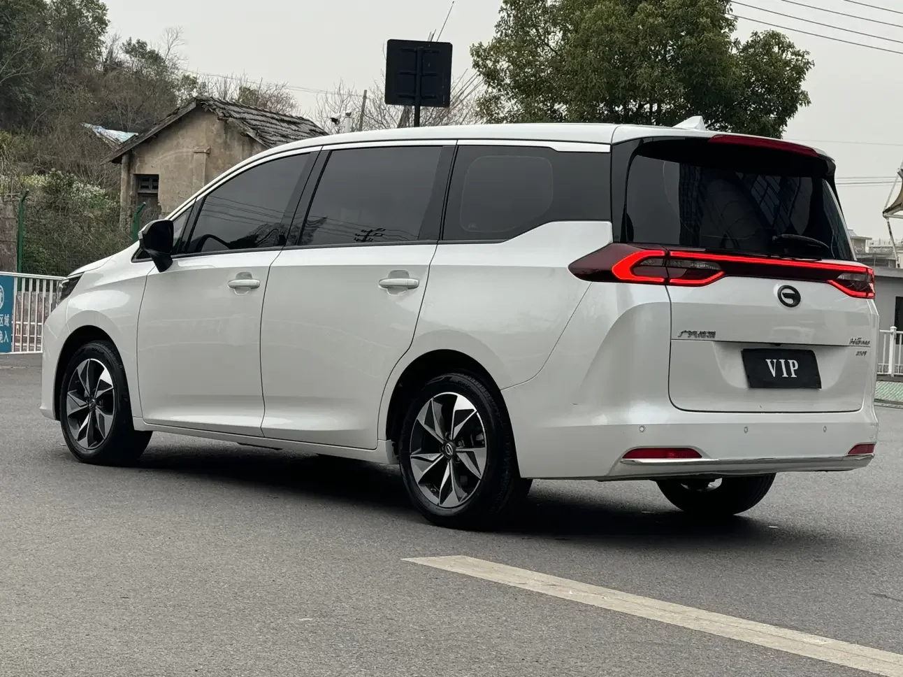 GAC Trumpchi M6
