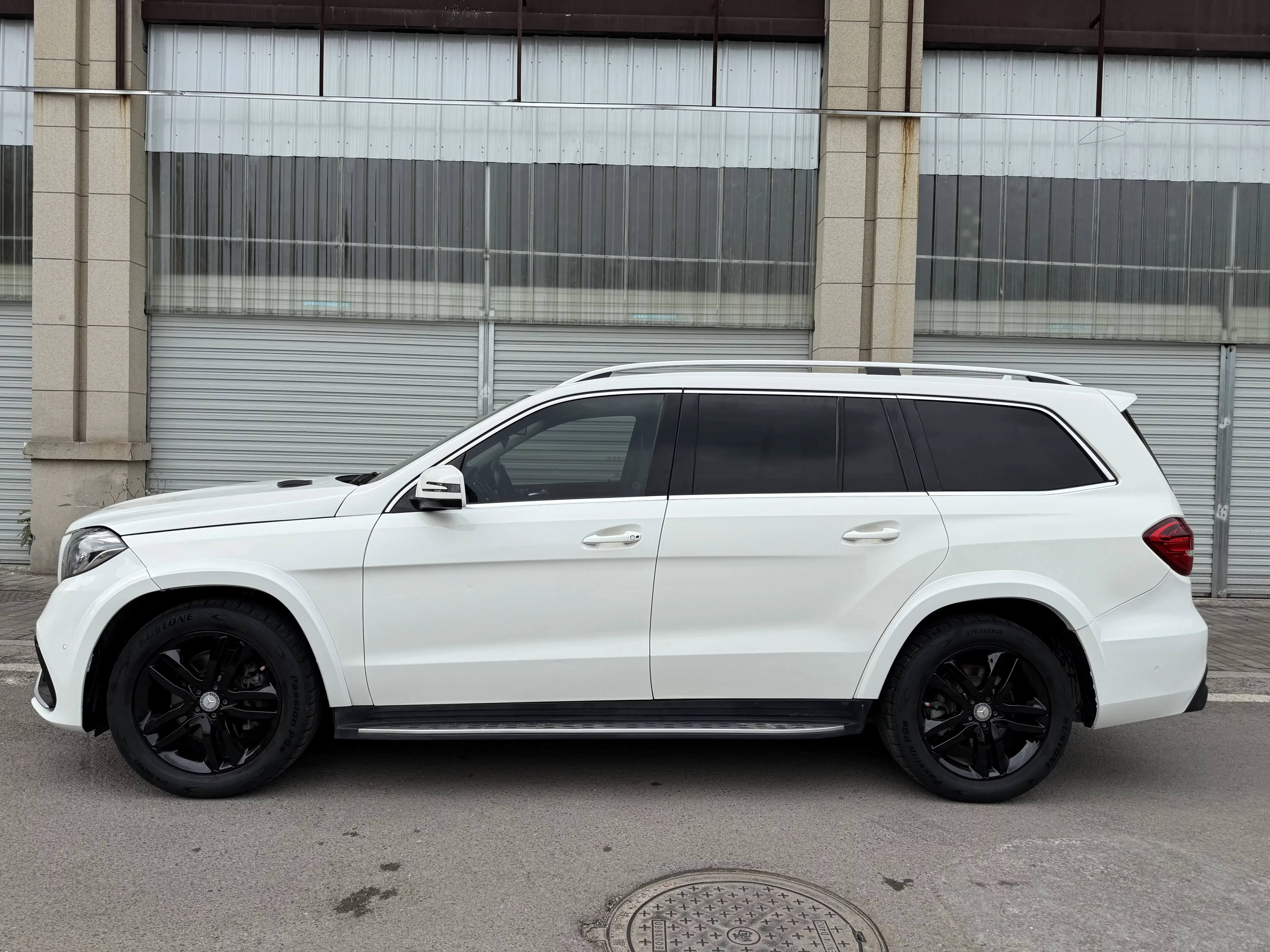 Mercedes-Benz GL Class