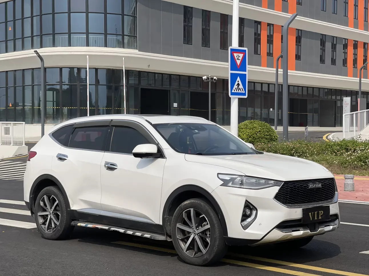 Haval F7
