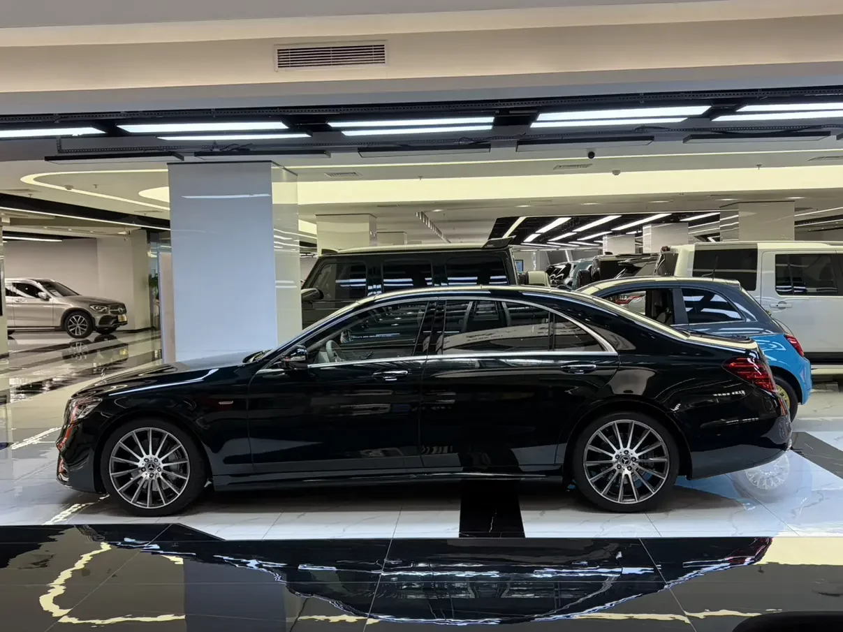 Mercedes-Benz S Class