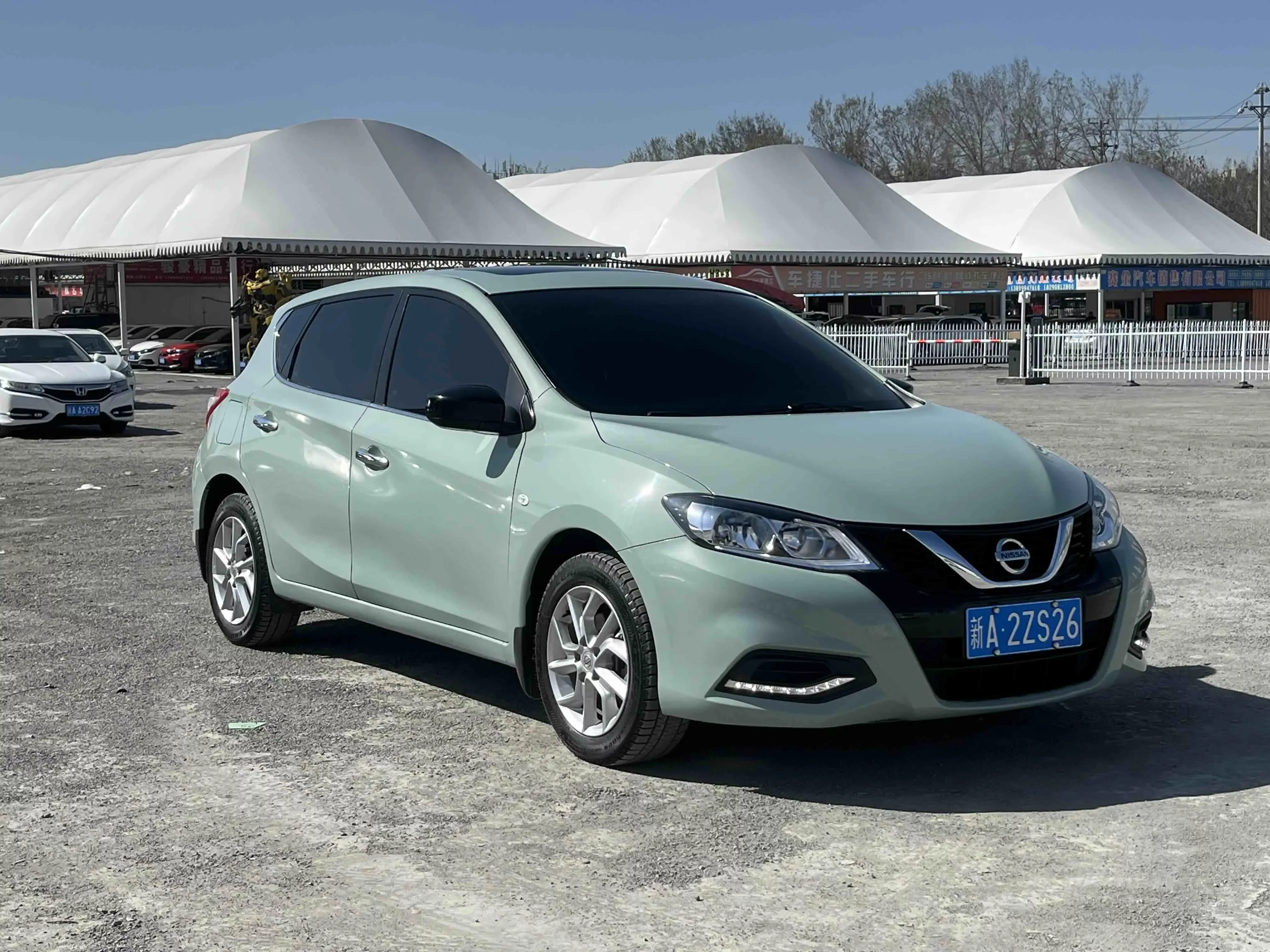 Nissan Tiida