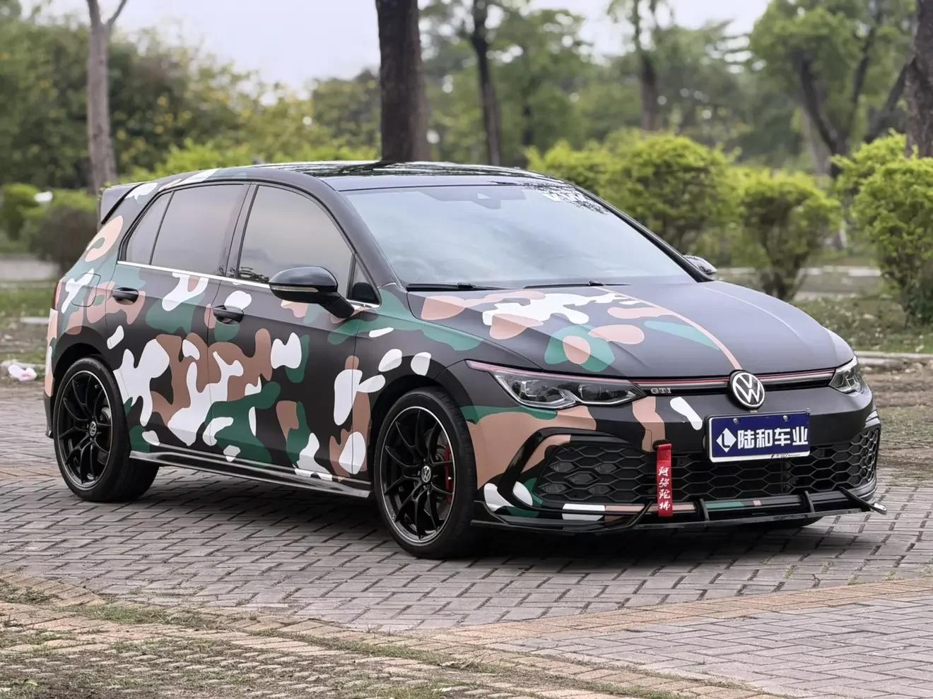 Volkswagen Golf GTI