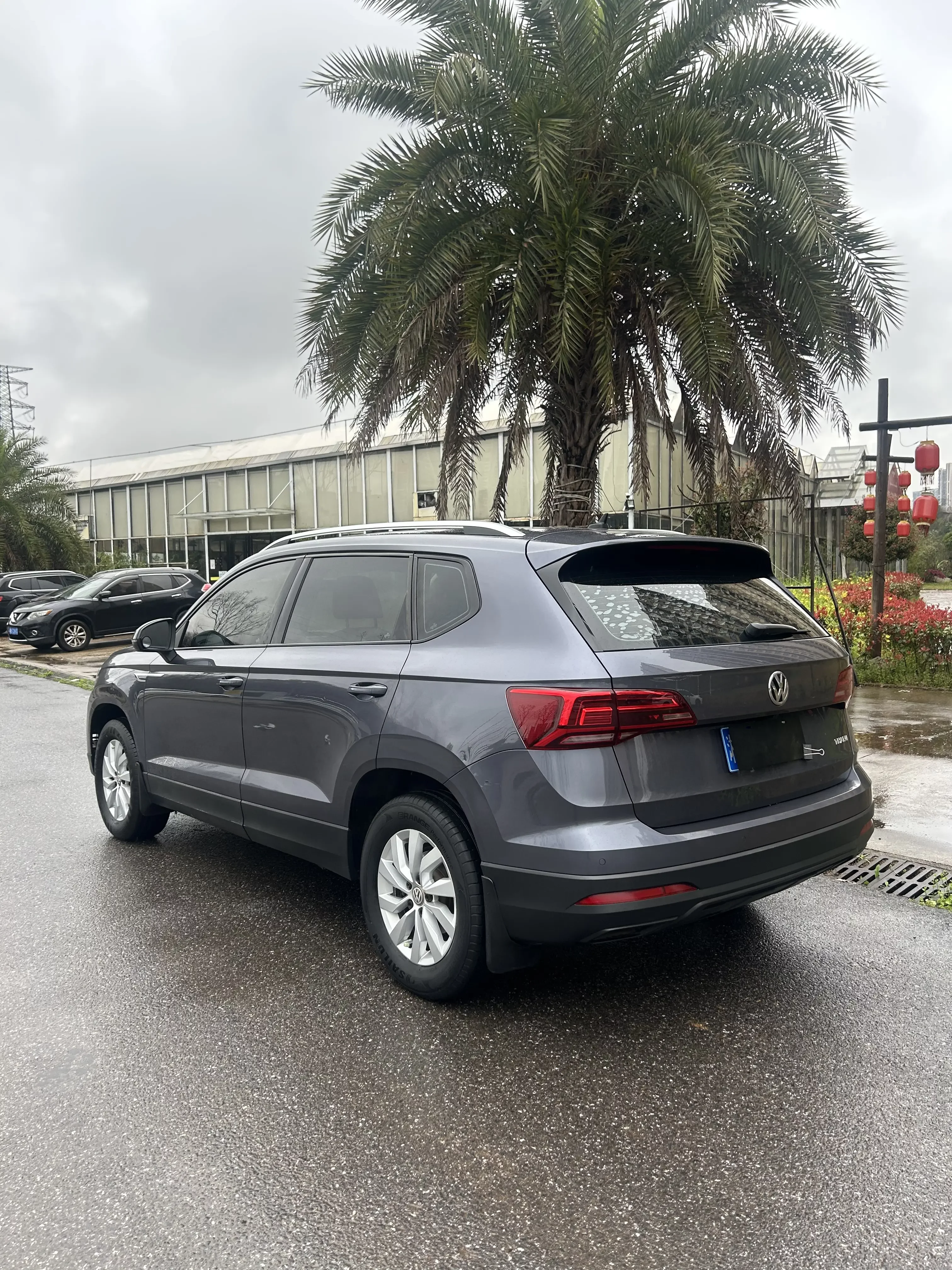 Volkswagen Tharu