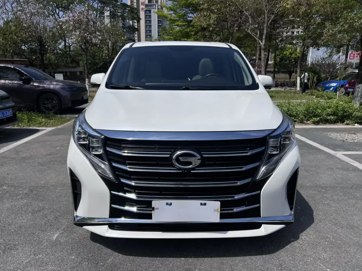 GAC Trumpchi M8