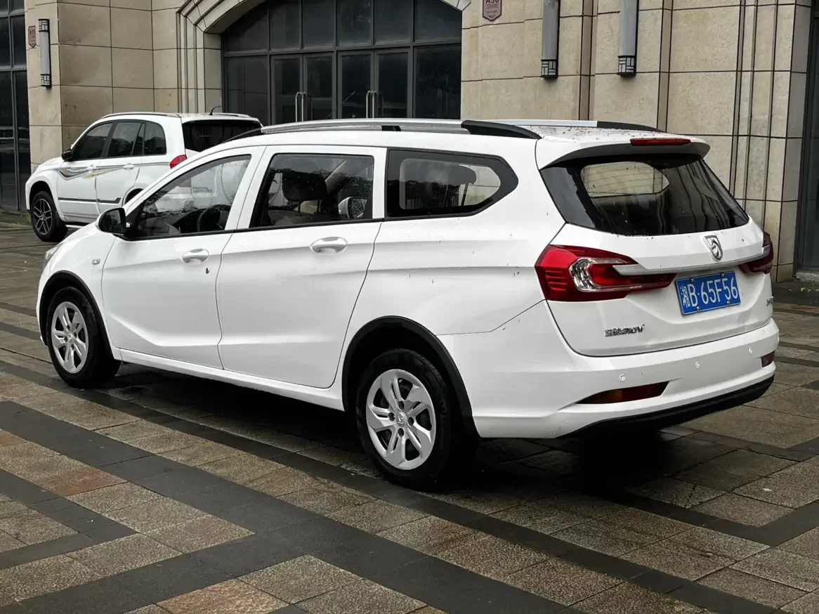 Baojun 310W