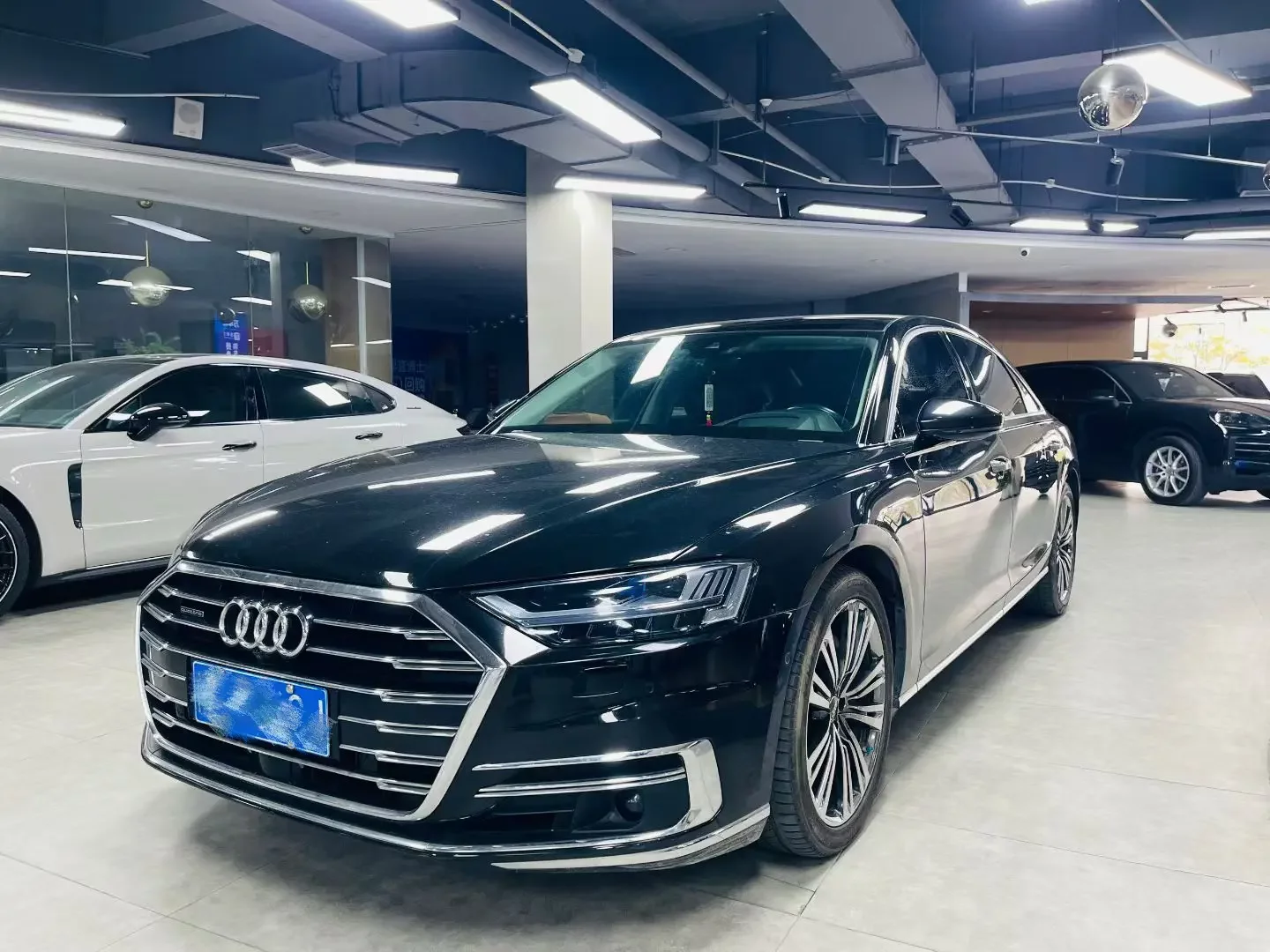 Audi A8