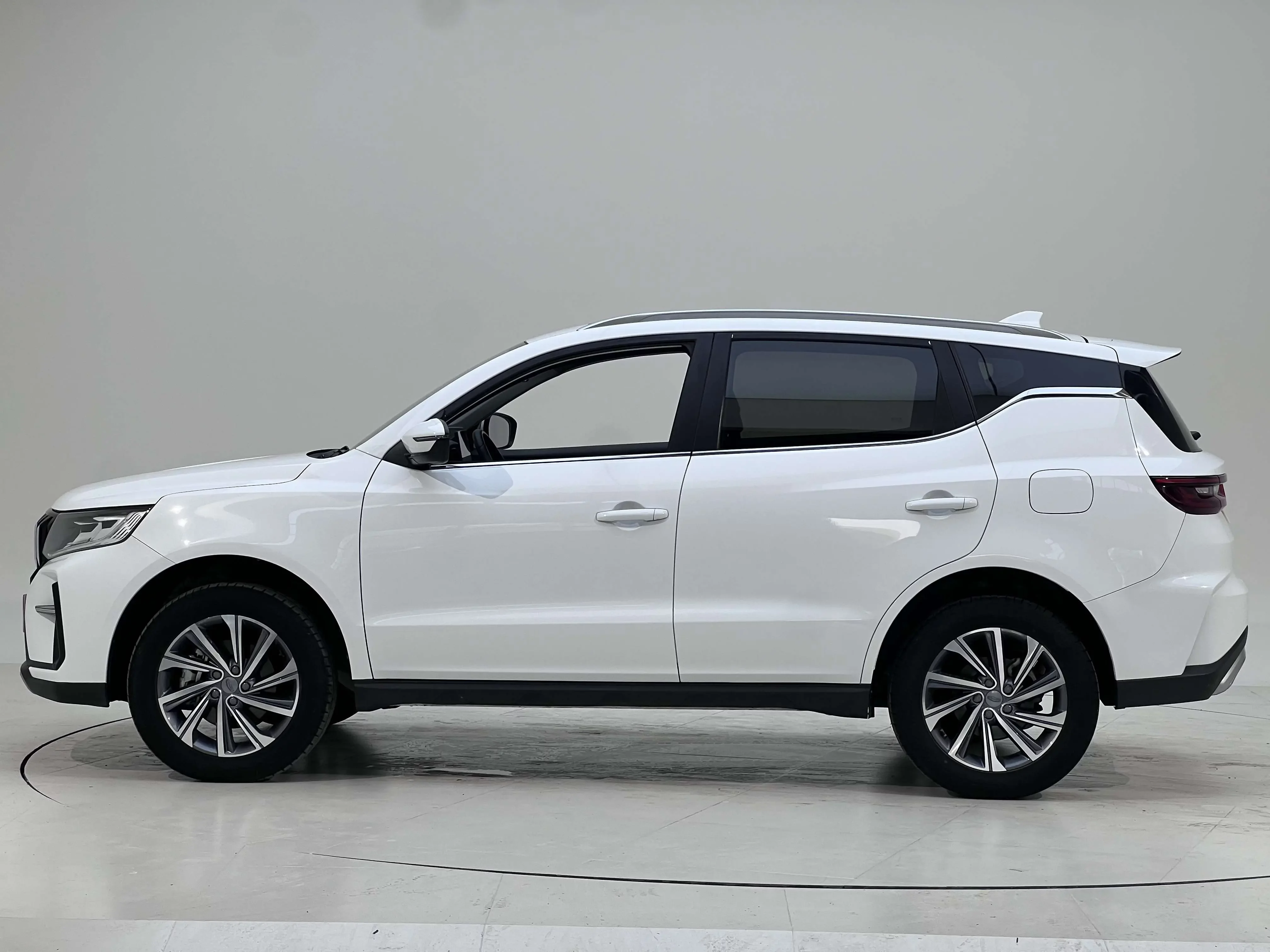 Geely Vision X6