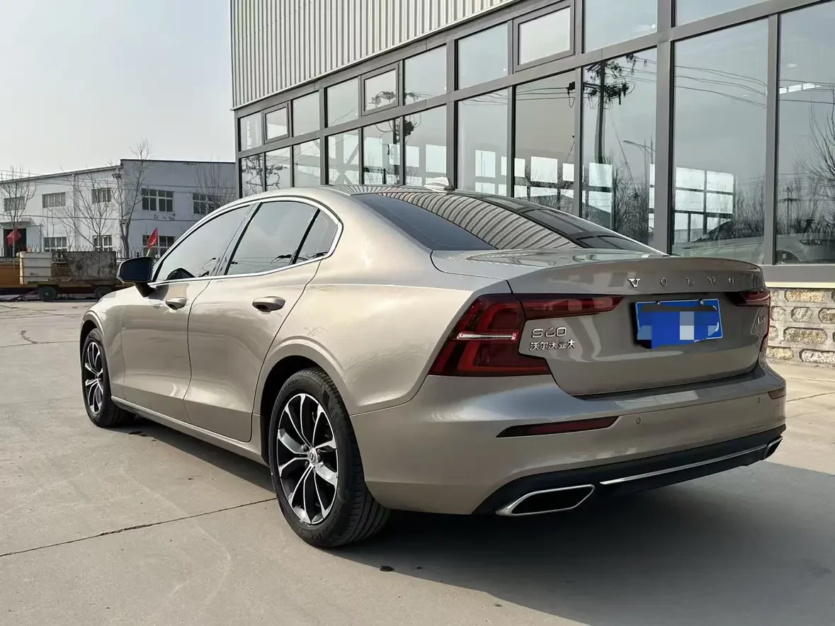 Volvo S60