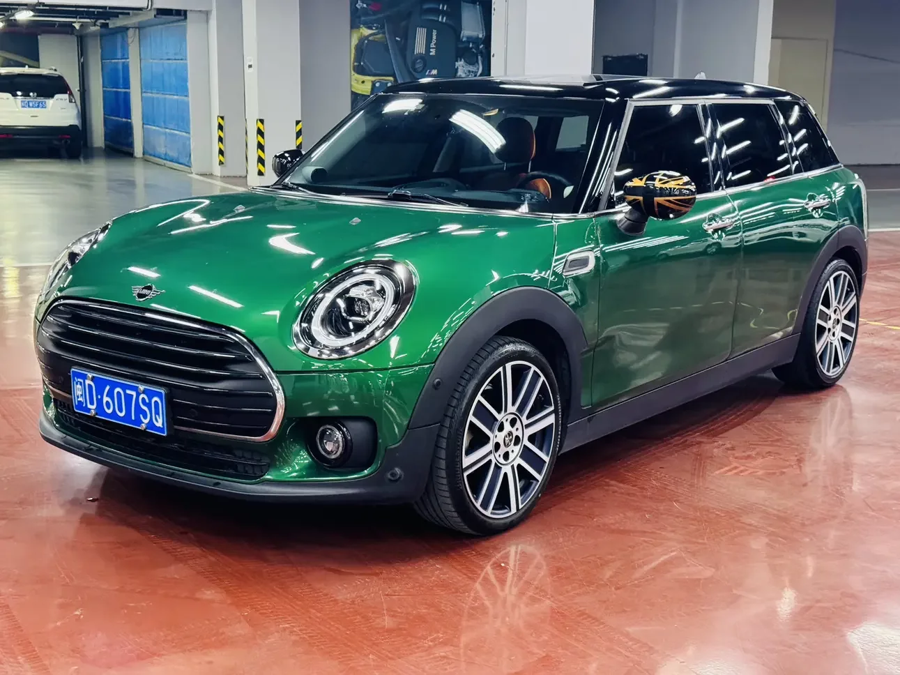 MINI CLUBMAN