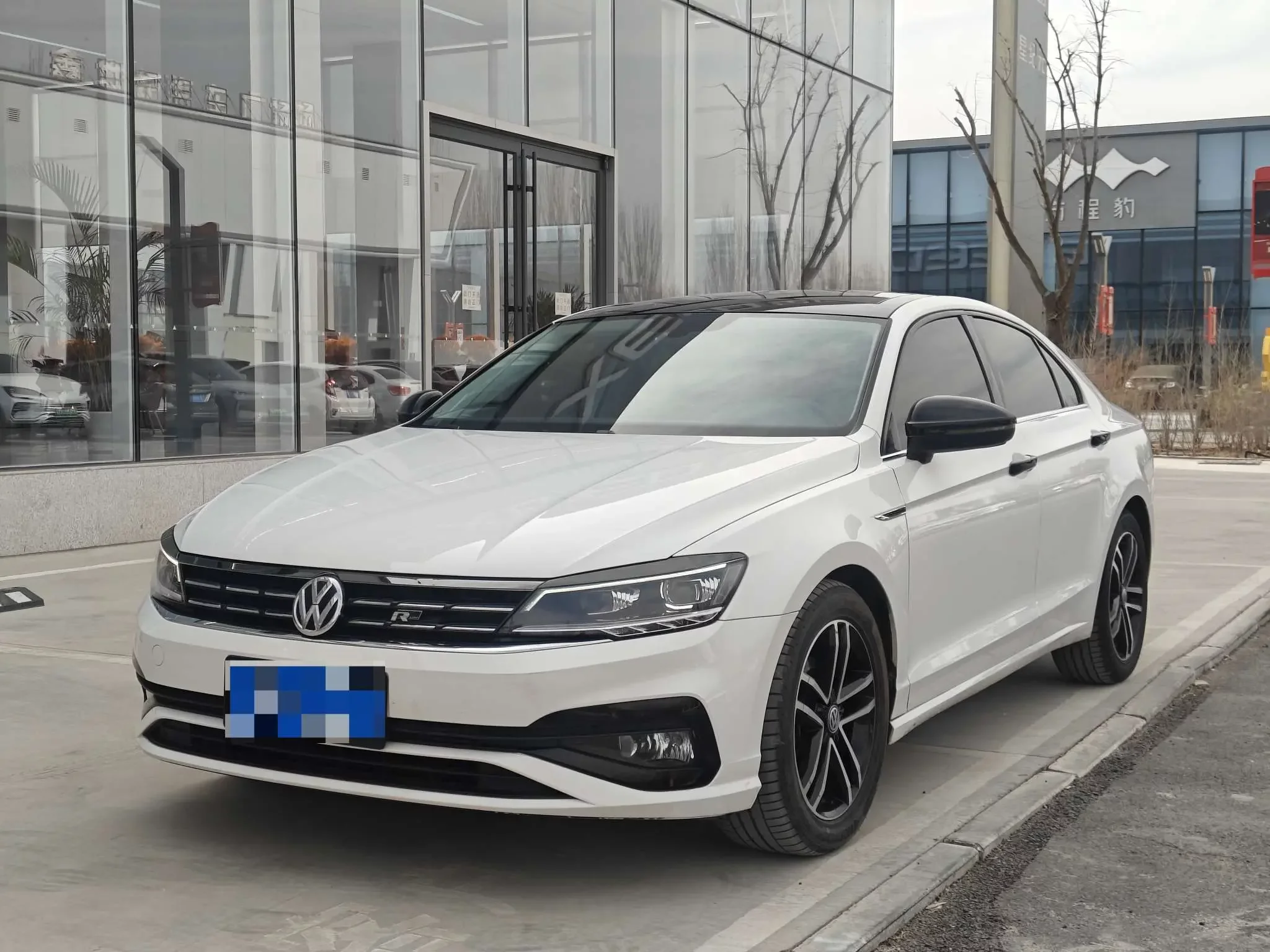 Volkswagen Lamando