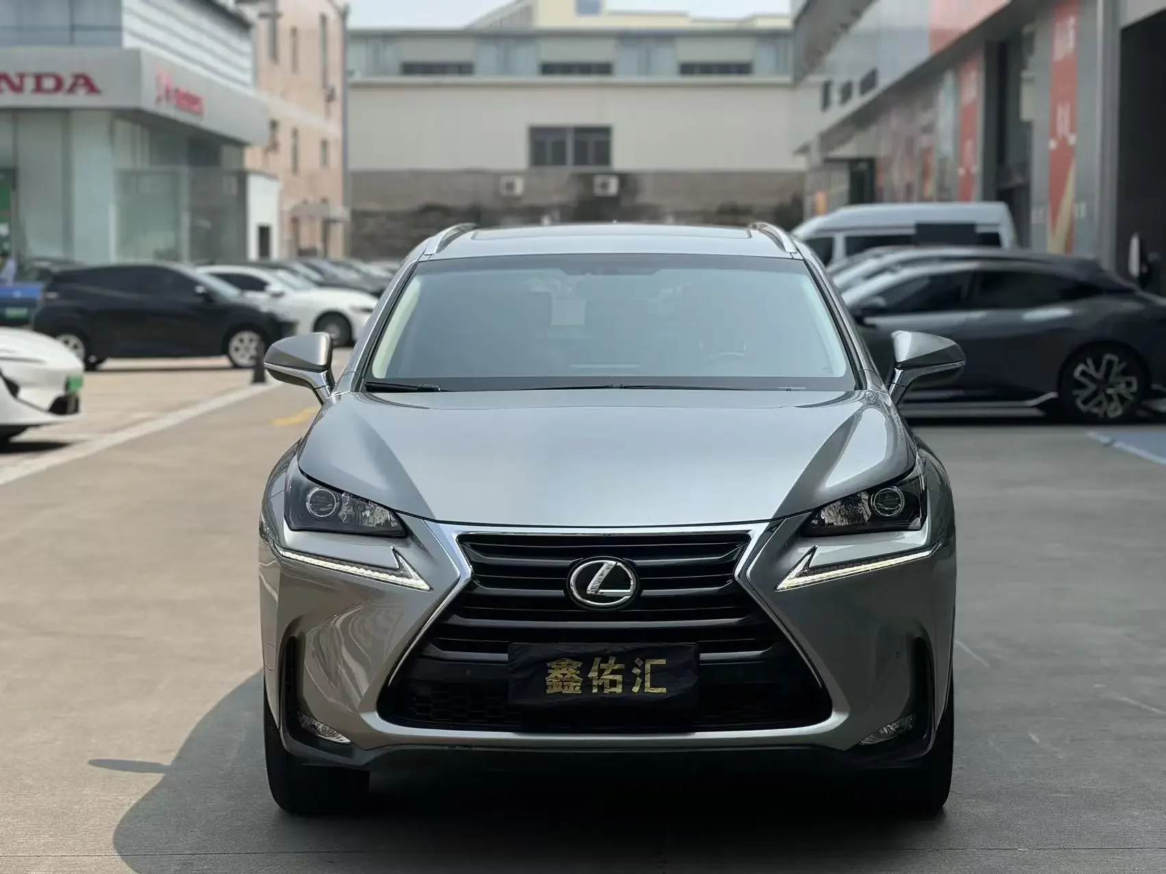 Lexus NX
