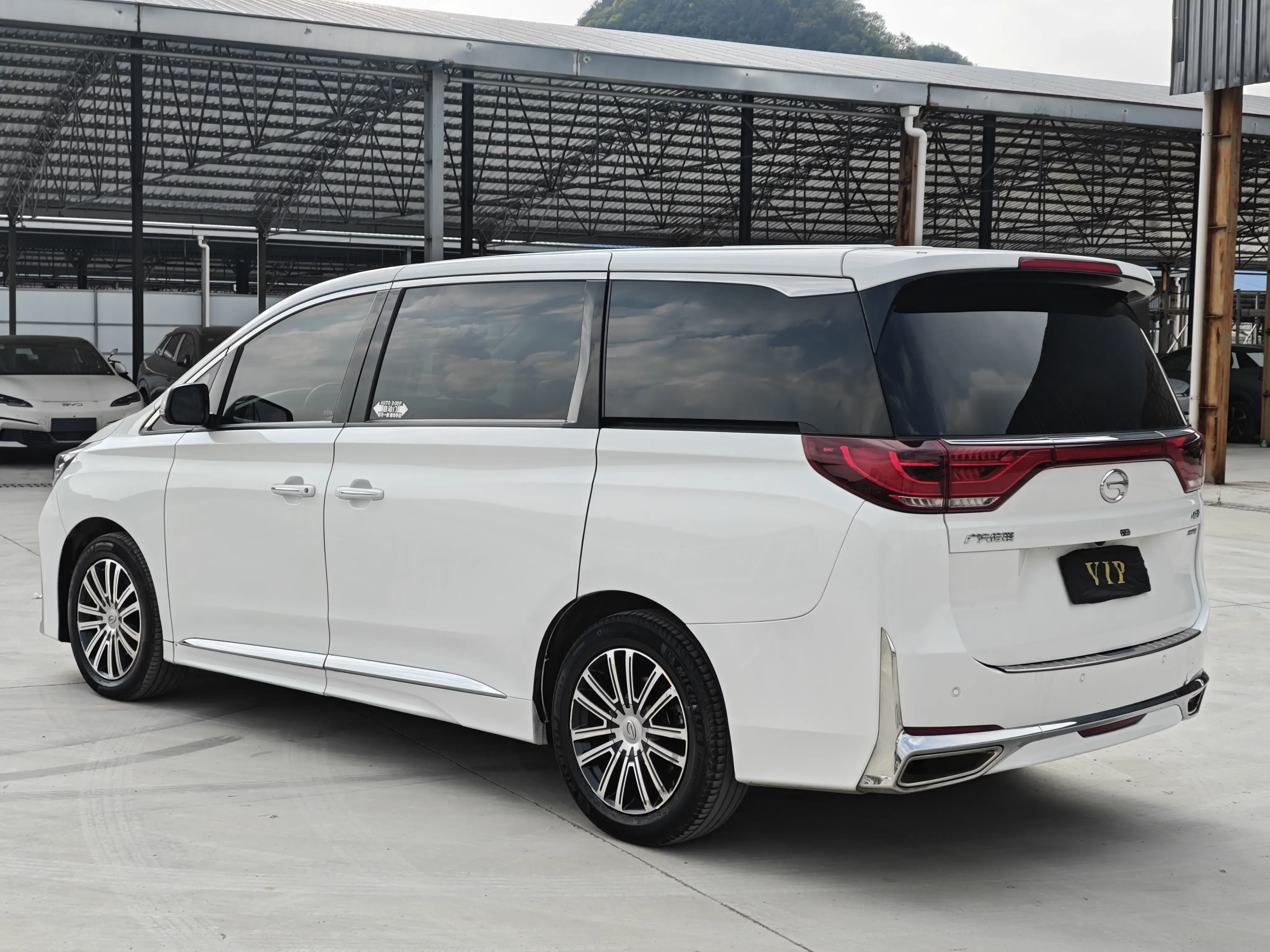 GAC Trumpchi M8