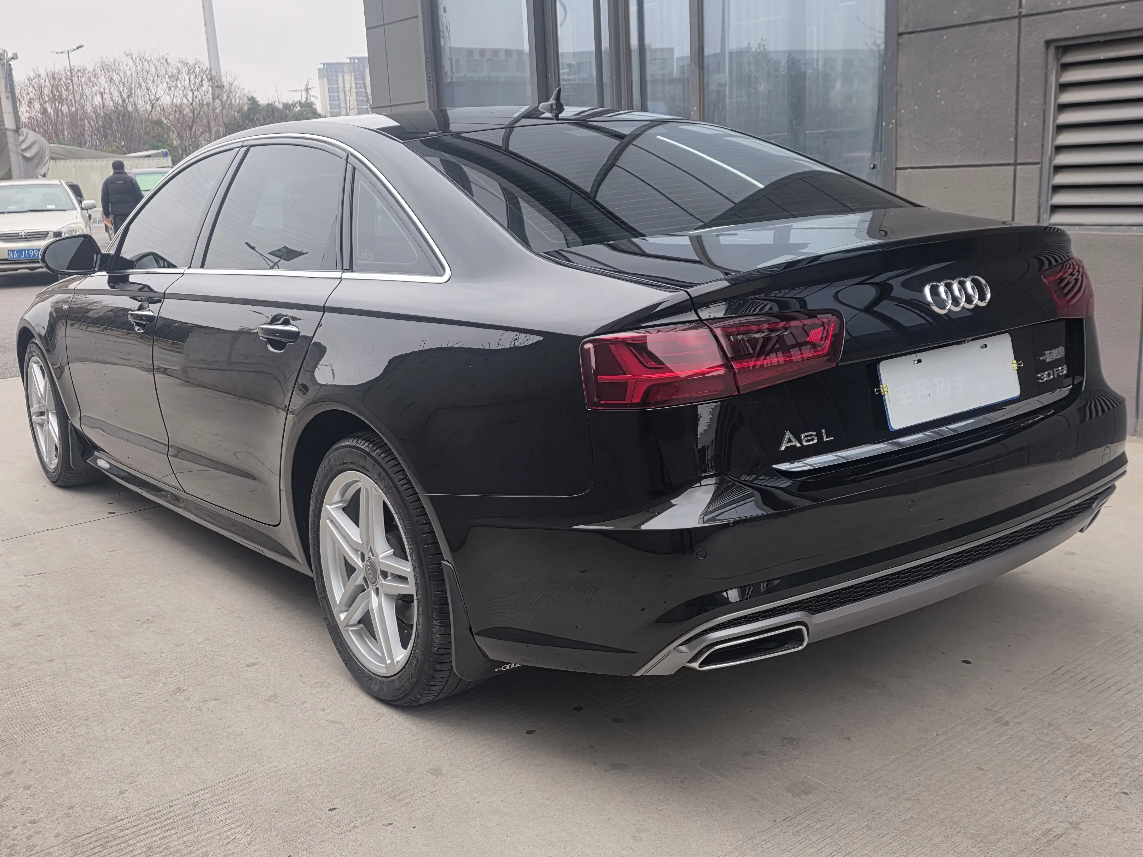 Audi A6L